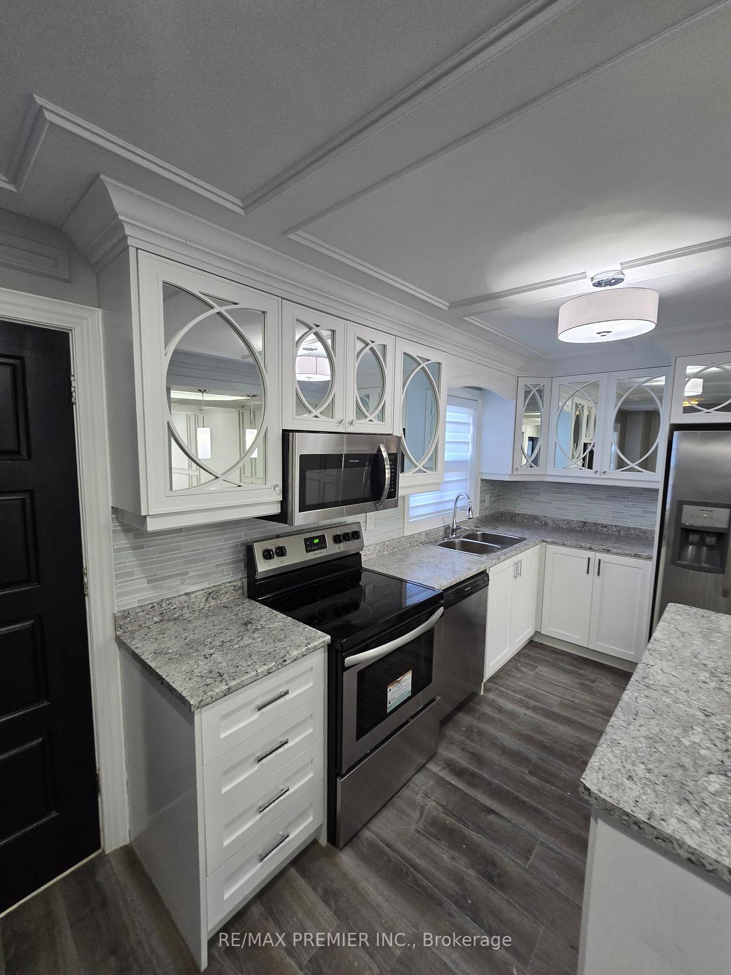Photo 9 of Unit Main, 21 Elnathan Crescent, North York, Humber Summit — HOMEH