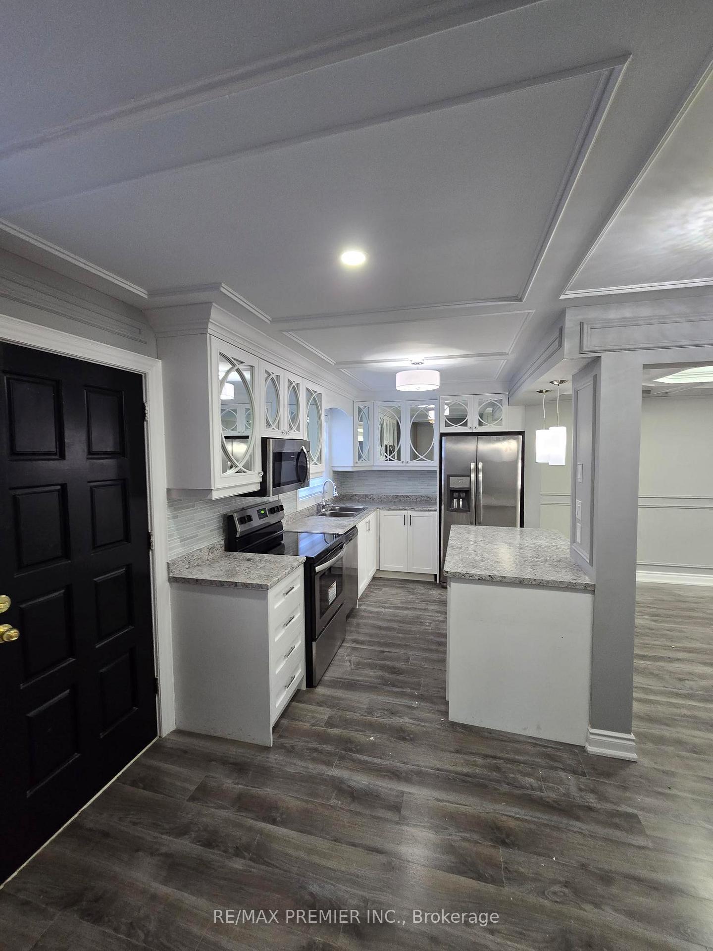 Photo 10 of Unit Main, 21 Elnathan Crescent, North York, Humber Summit — HOMEH