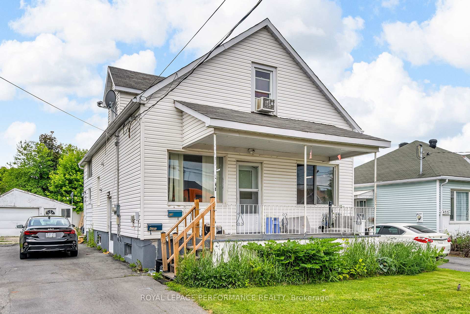 Photo 1 of 420 Carleton Street, Cornwall — HOMEH