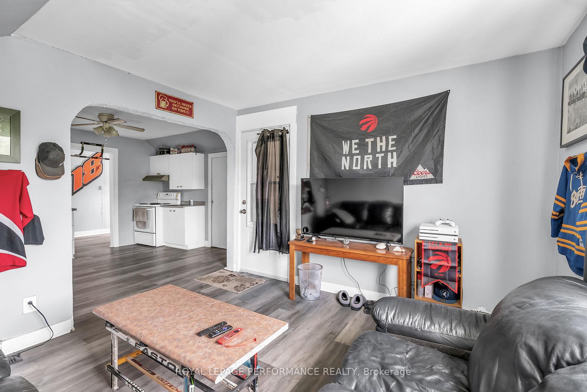Photo 18 of 420 Carleton Street, Cornwall — HOMEH