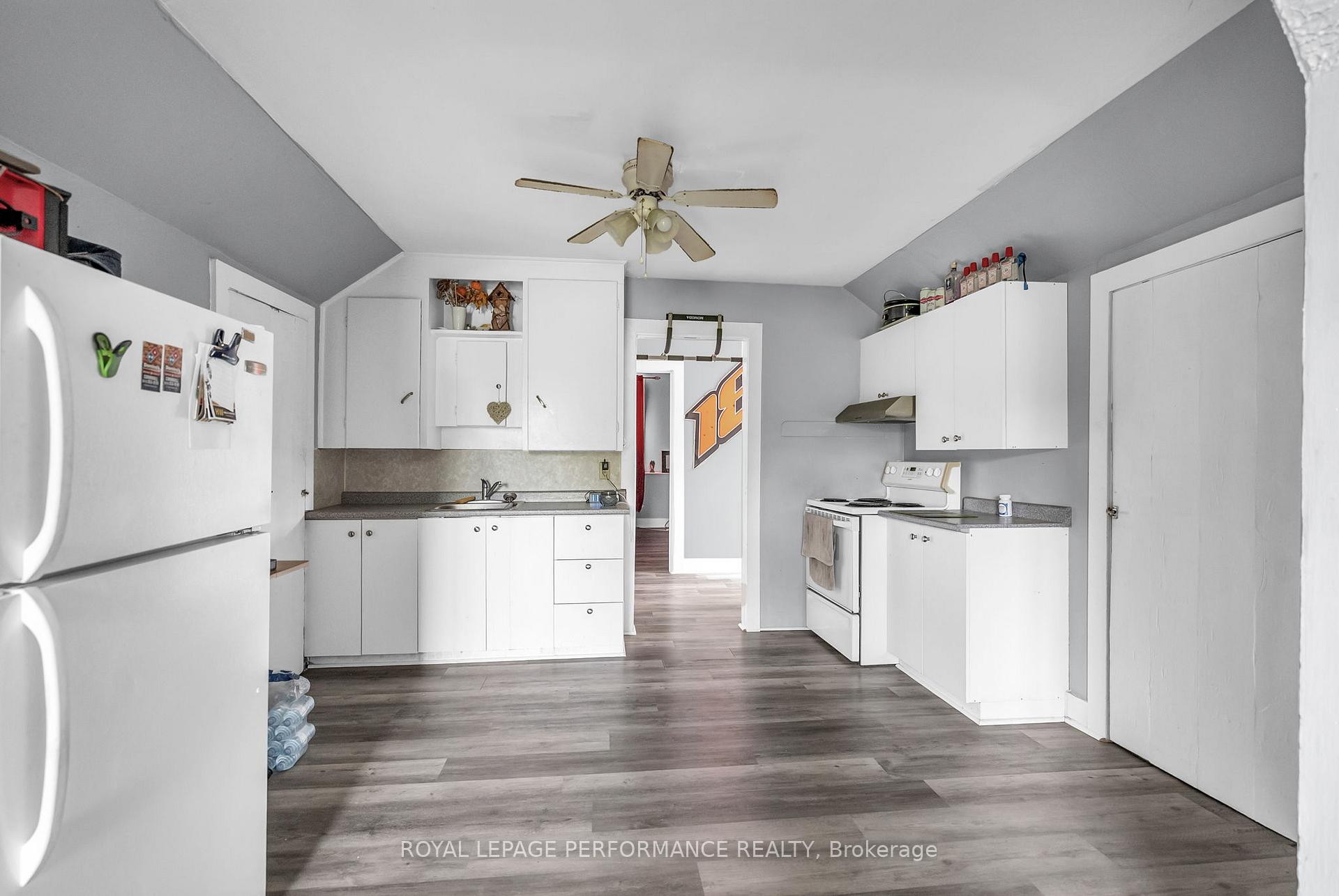 Photo 19 of 420 Carleton Street, Cornwall — HOMEH