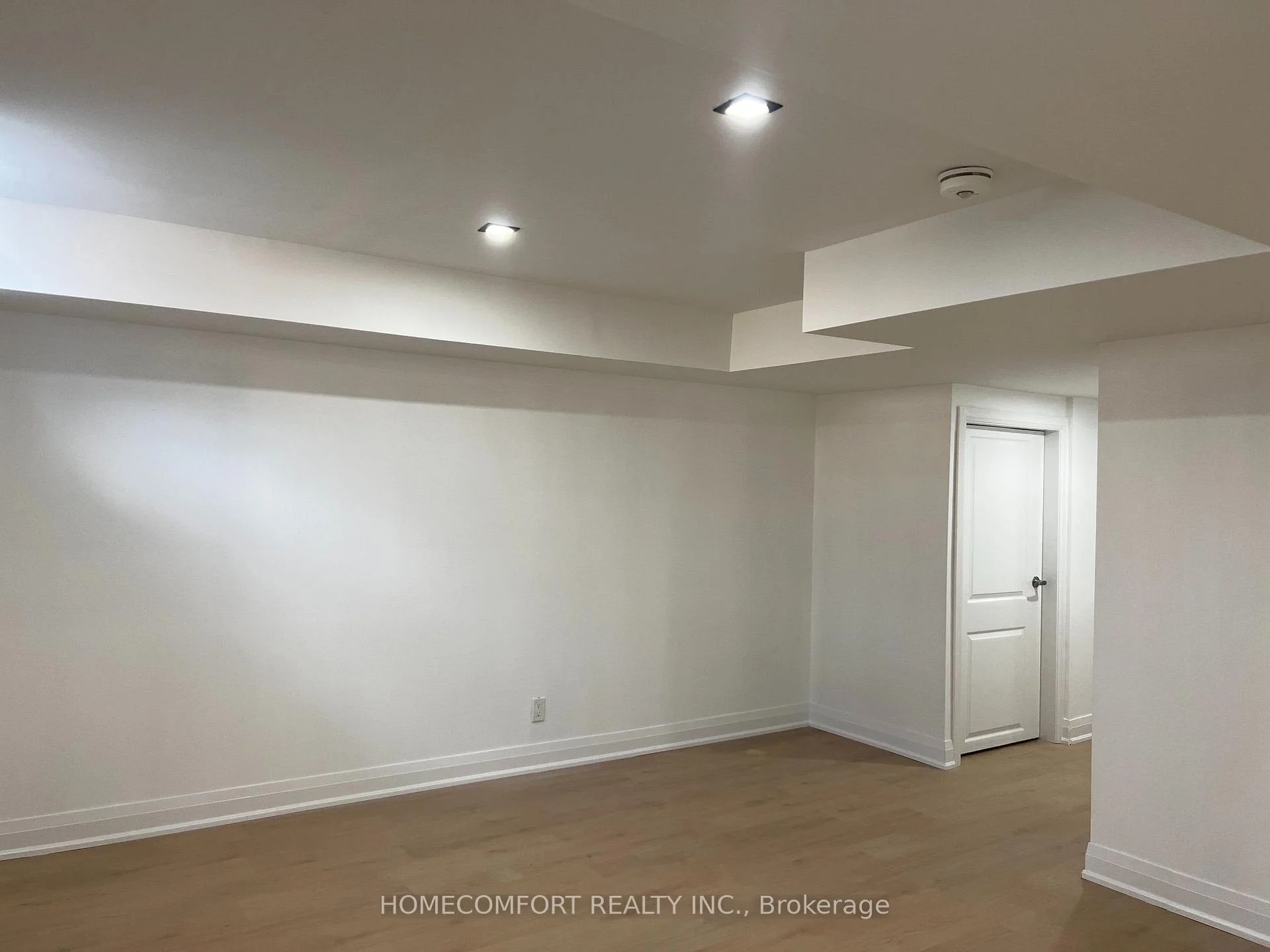 Photo 17 of 42 Vantage Loop, Newmarket, Woodland Hill — HOMEH