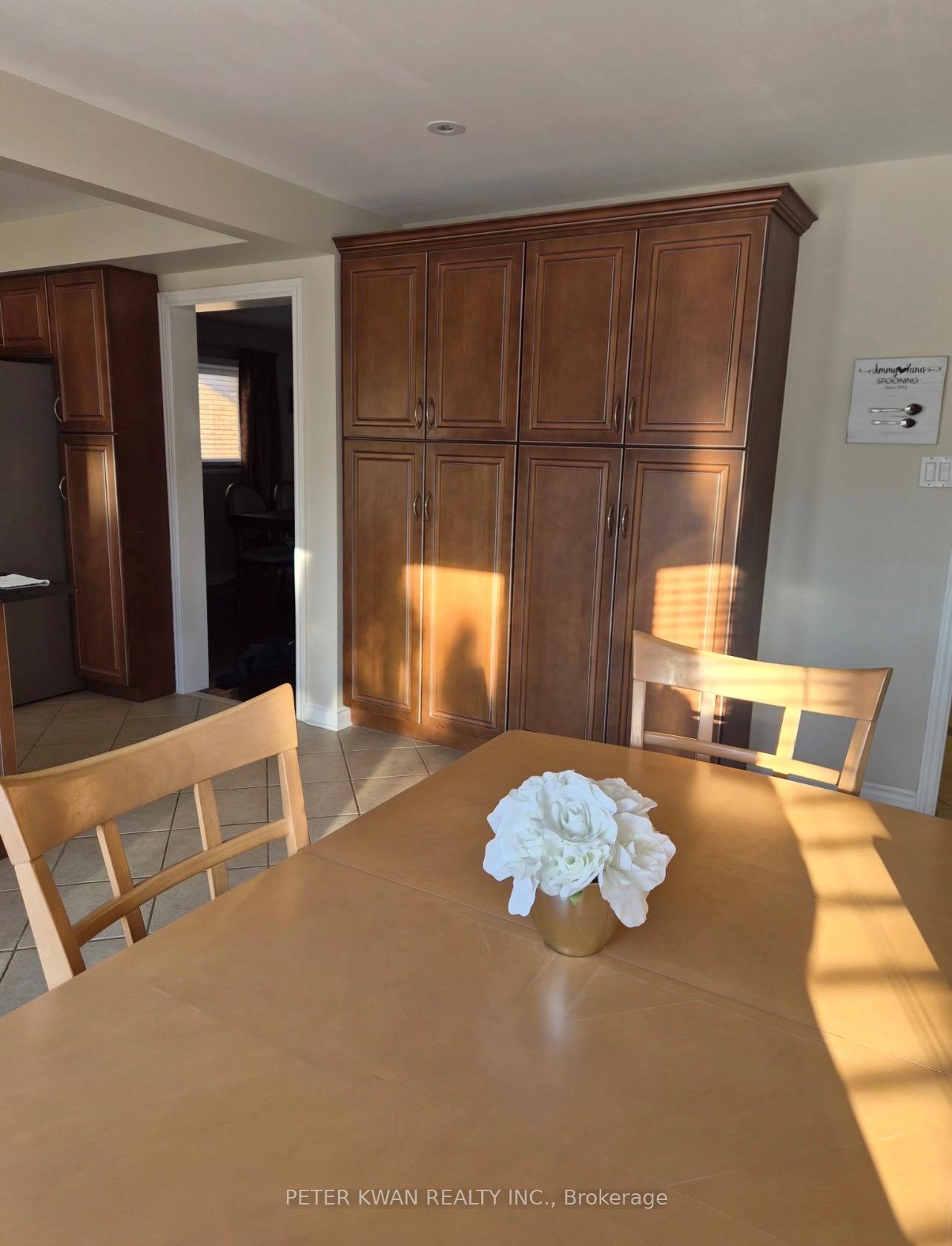 Photo 19 of 20 Saratoga Road, Markham, Markville — HOMEH