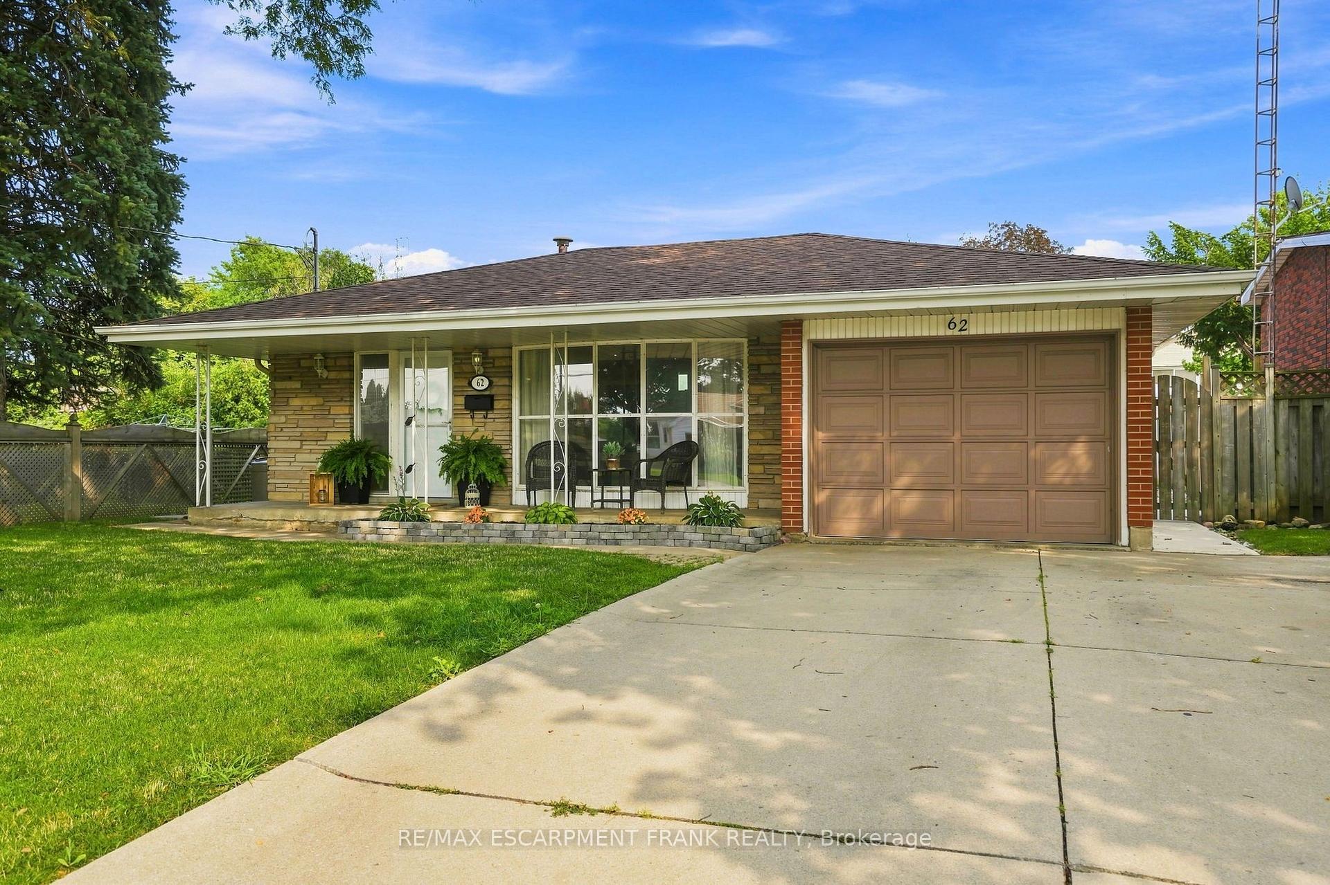 Photo 2 of 62 Owen Place, Hamilton, Greenford — HOMEH