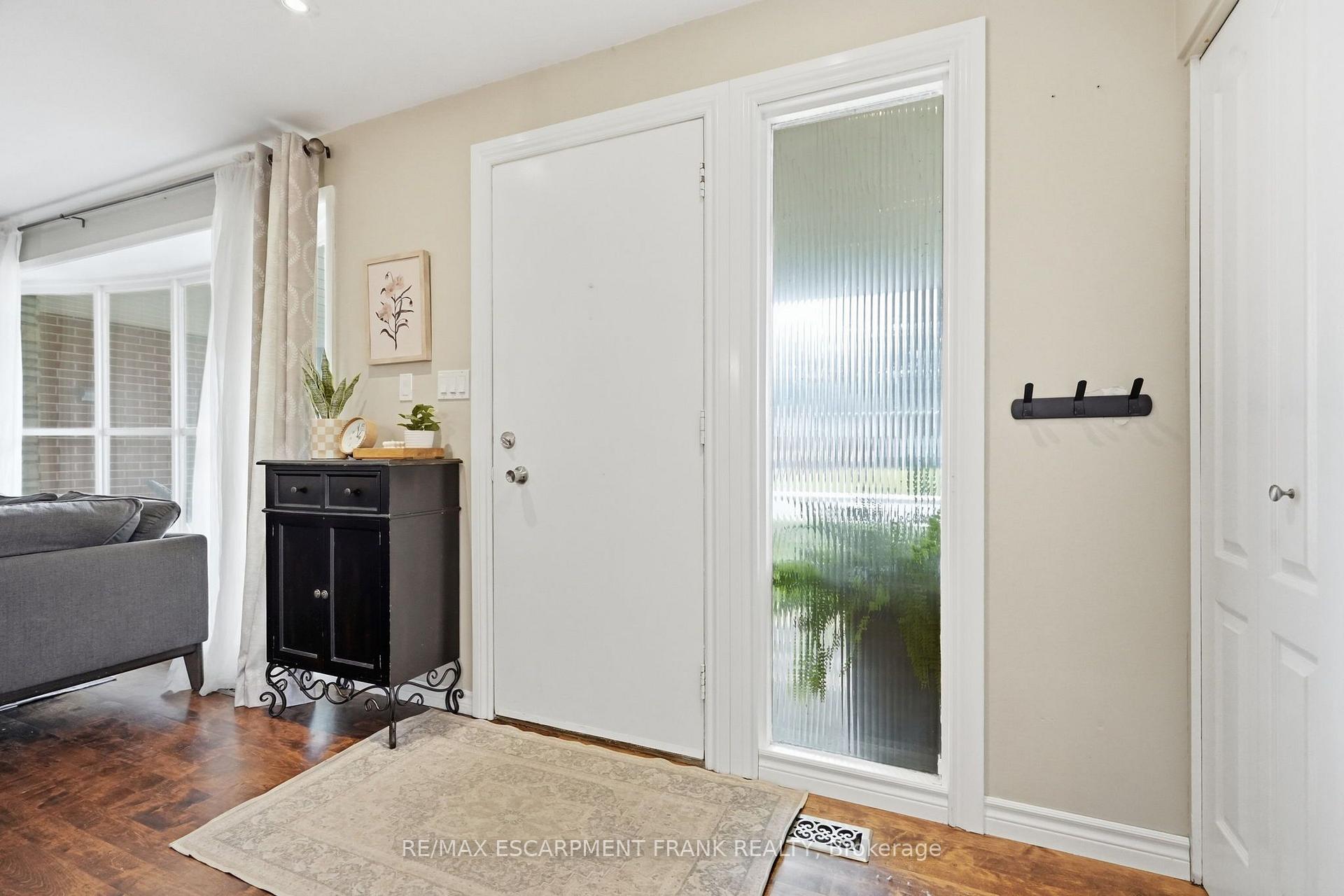 Photo 6 of 62 Owen Place, Hamilton, Greenford — HOMEH