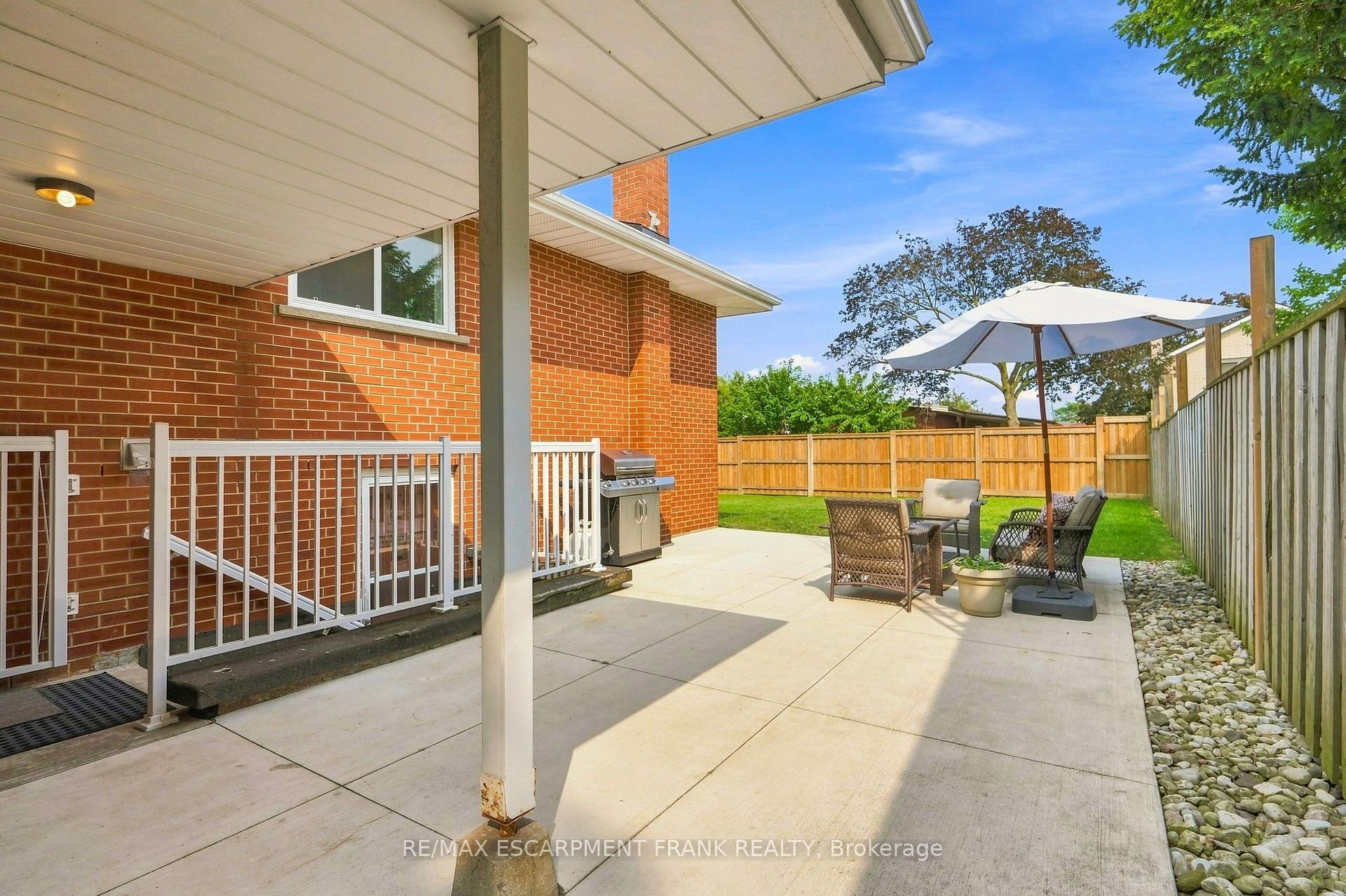 Photo 41 of 62 Owen Place, Hamilton, Greenford — HOMEH
