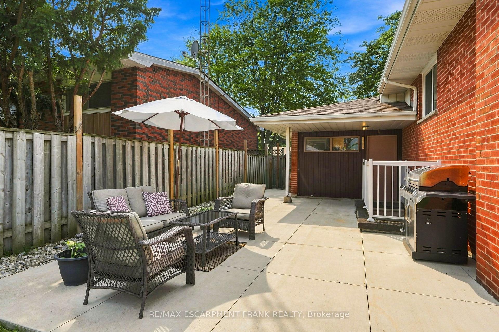 Photo 46 of 62 Owen Place, Hamilton, Greenford — HOMEH