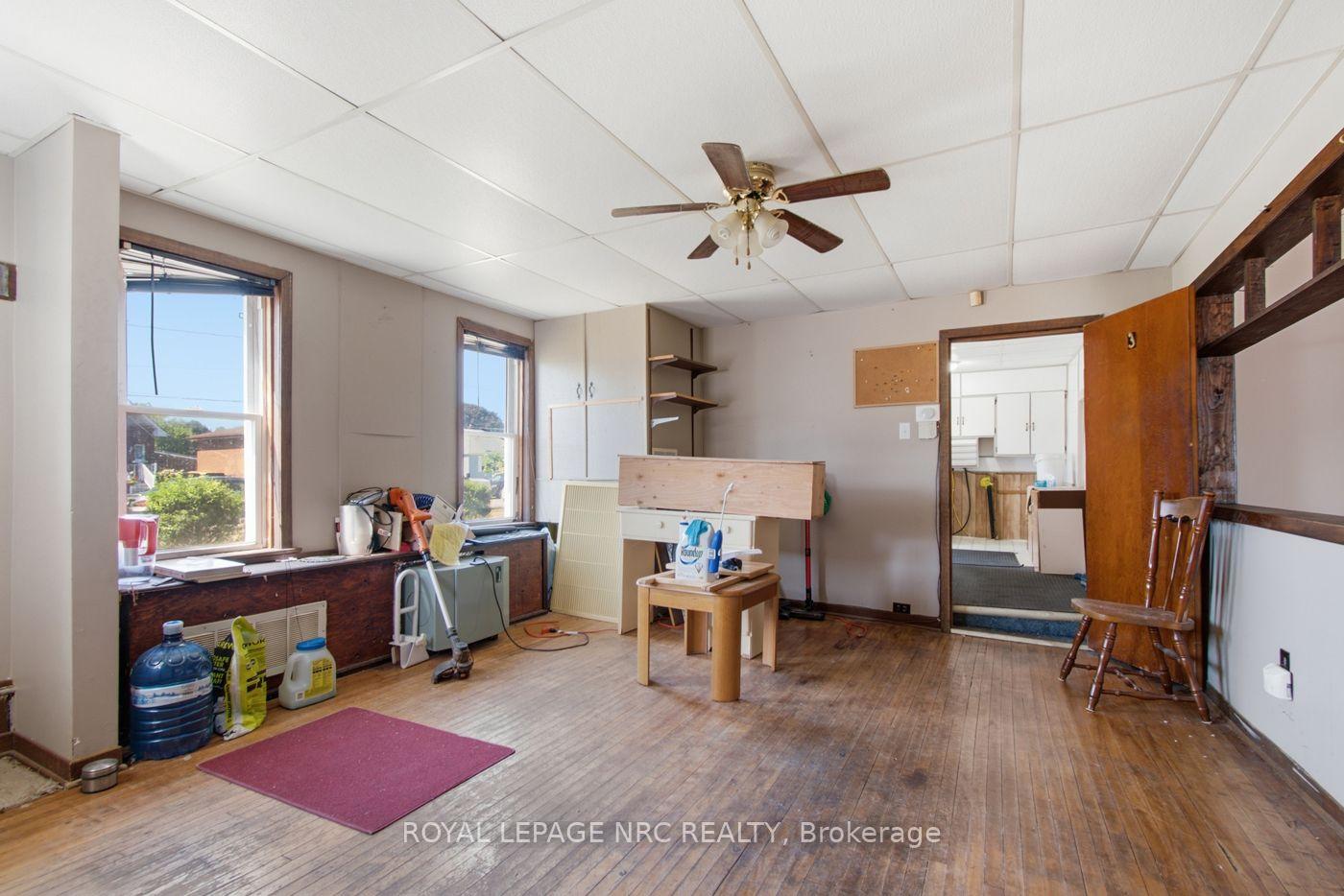 Photo 4 of 592 Fielden Avenue, Port Colborne, Main Street — HOMEH