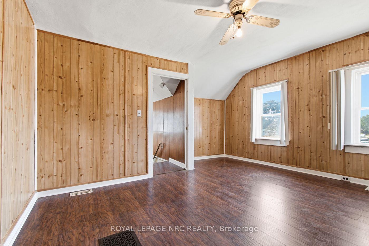 Photo 21 of 592 Fielden Avenue, Port Colborne, Main Street — HOMEH