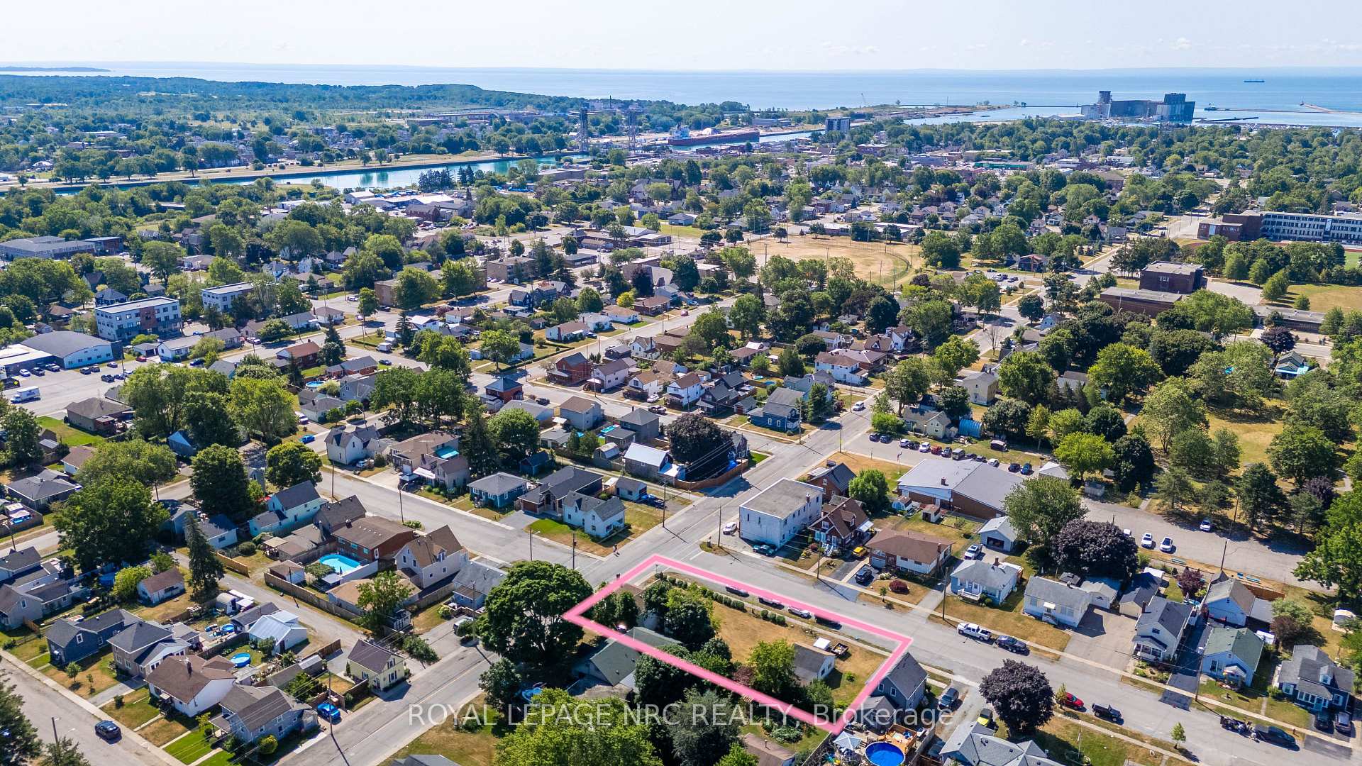 Photo 41 of 592 Fielden Avenue, Port Colborne, Main Street — HOMEH
