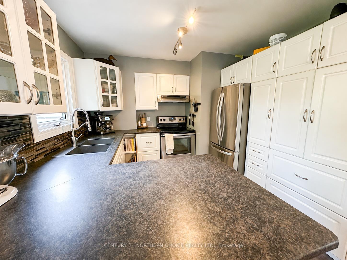 Photo 7 of 73 Dickenson Road, Red Lake — HOMEH