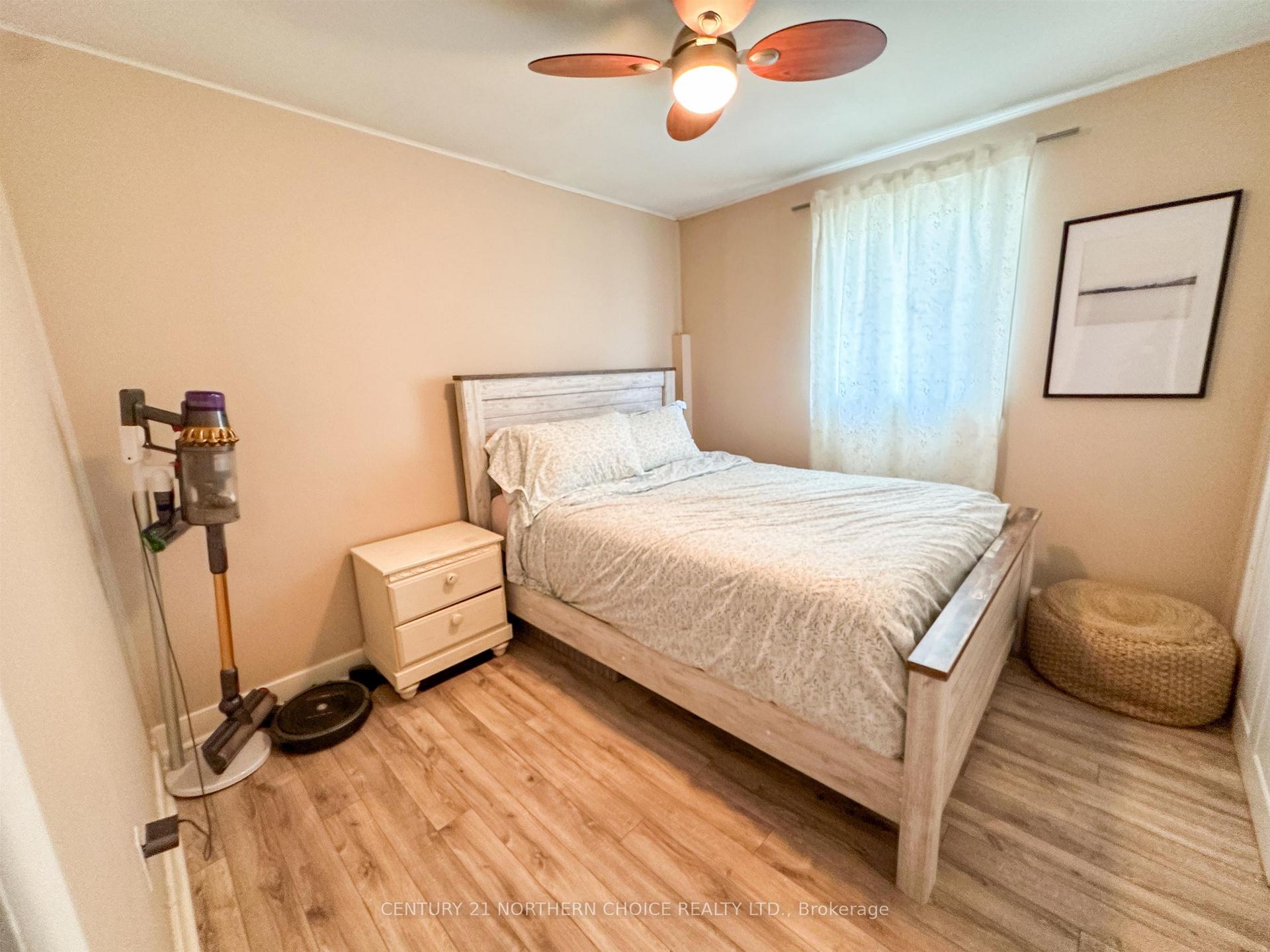 Photo 12 of 73 Dickenson Road, Red Lake — HOMEH