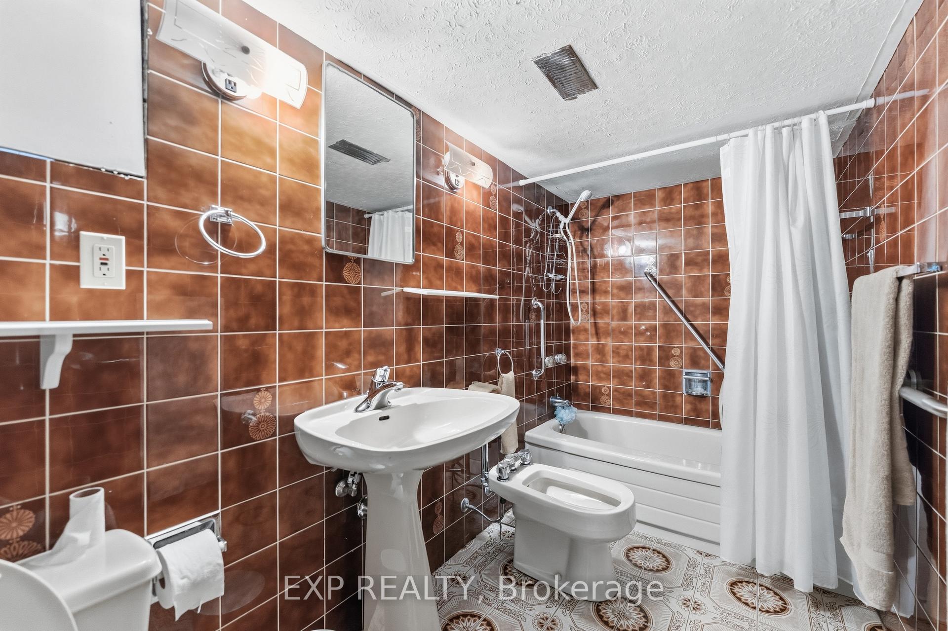 Photo 35 of 167 Bayswater Avenue, Ottawa, Hintonburg — HOMEH