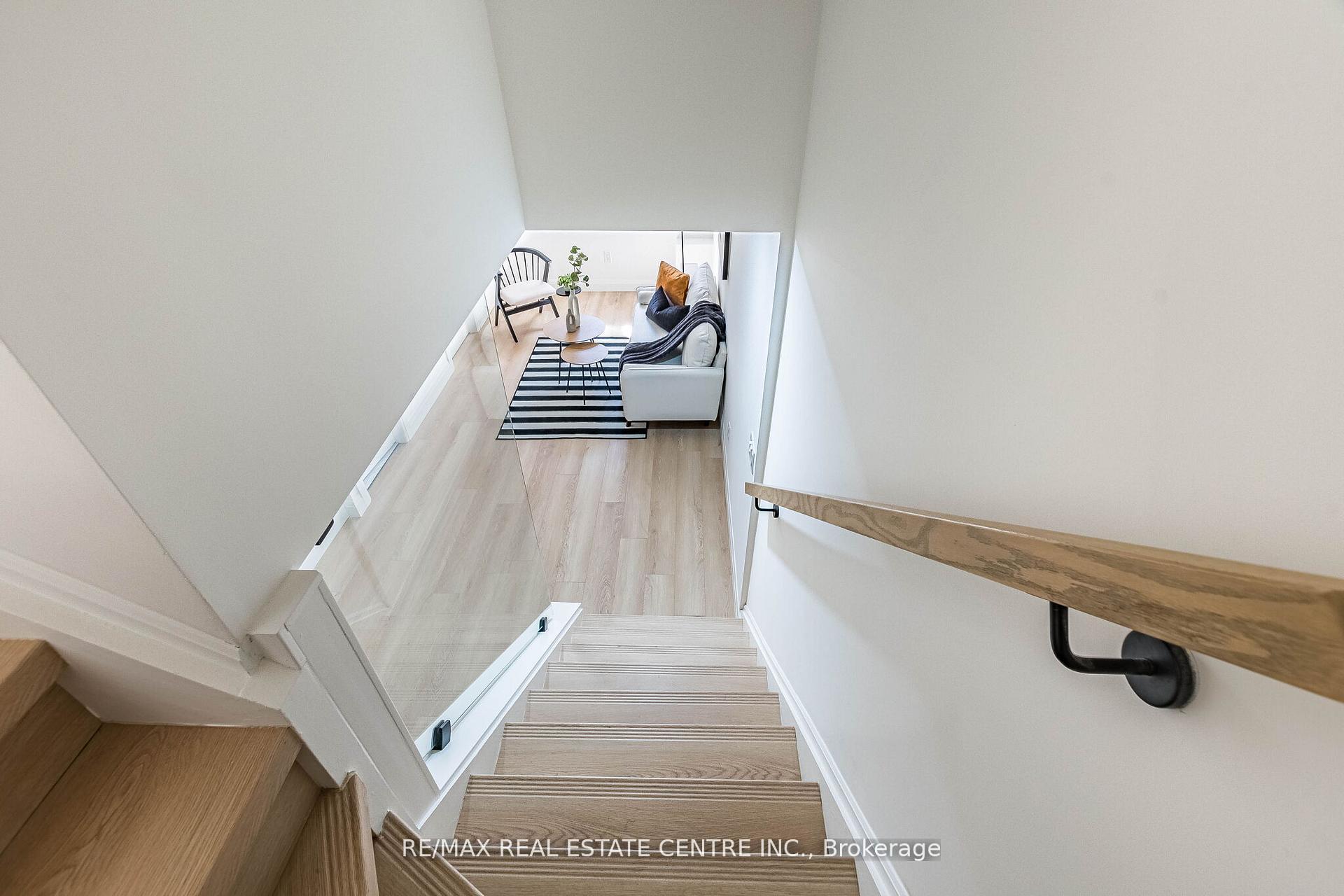 Photo 28 of 51 Checkerberry Crescent, Brampton, Sandringham-Wellington — HOMEH