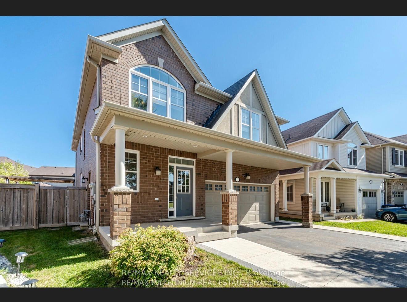 Photo 2 of 17 Haverty Trail, Brampton, Northwest Brampton — HOMEH