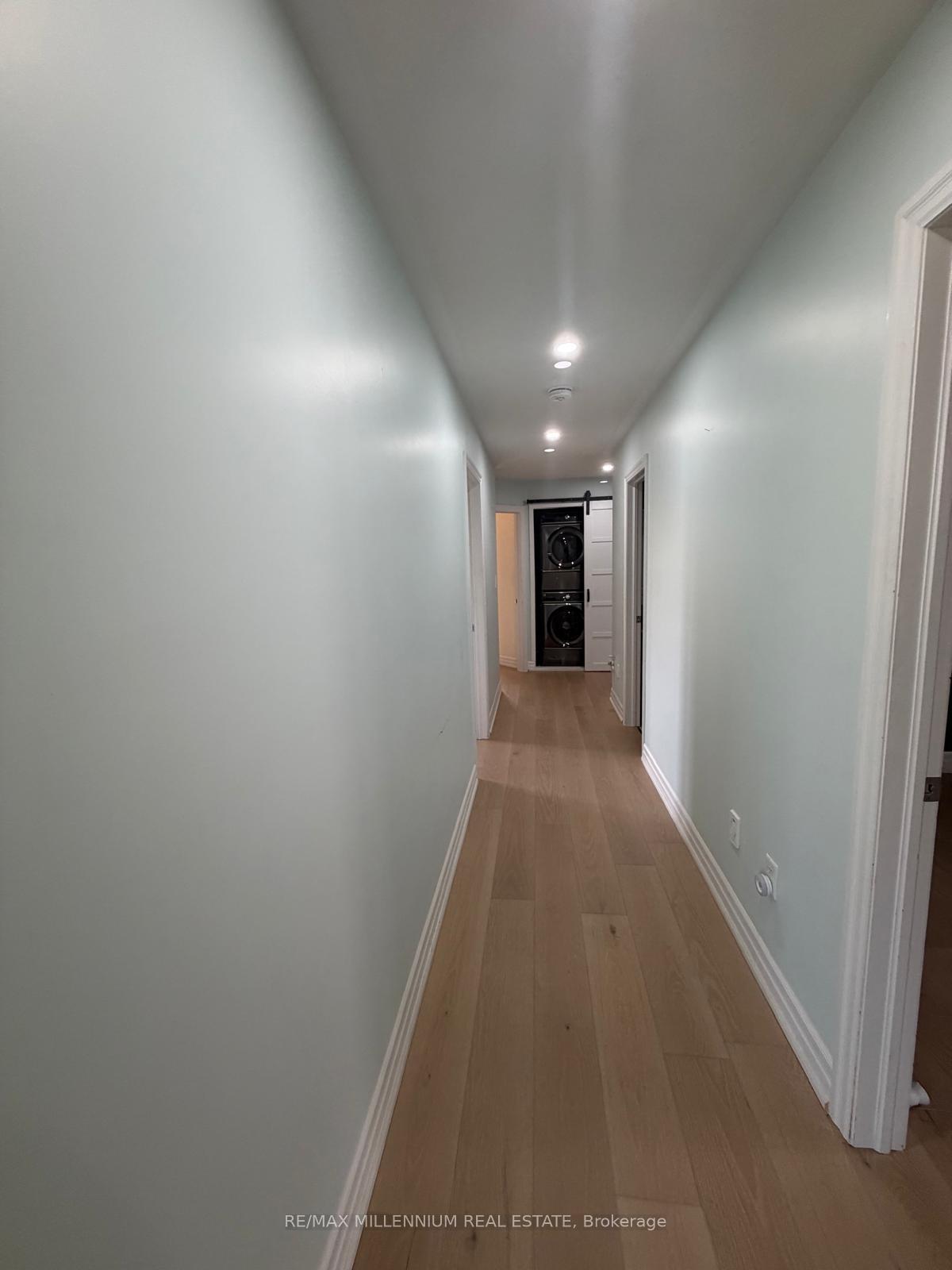 Photo 14 of 17 Haverty Trail, Brampton, Northwest Brampton — HOMEH
