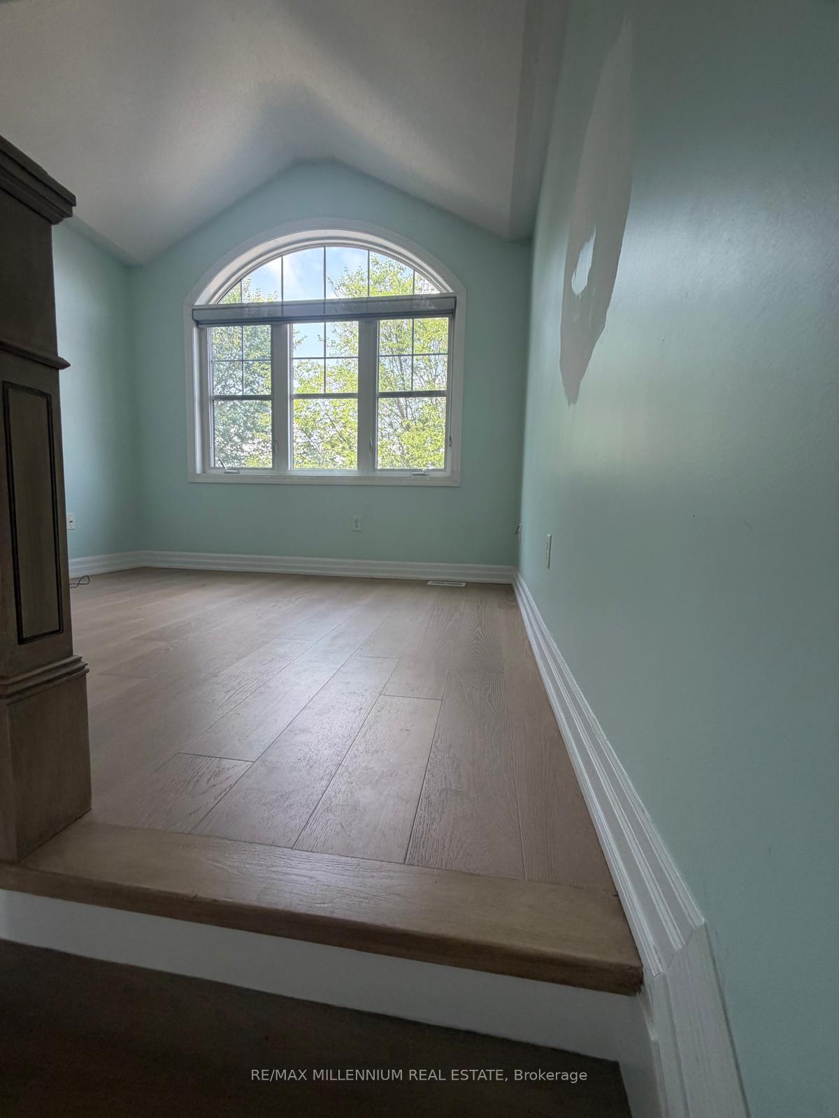 Photo 15 of 17 Haverty Trail, Brampton, Northwest Brampton — HOMEH
