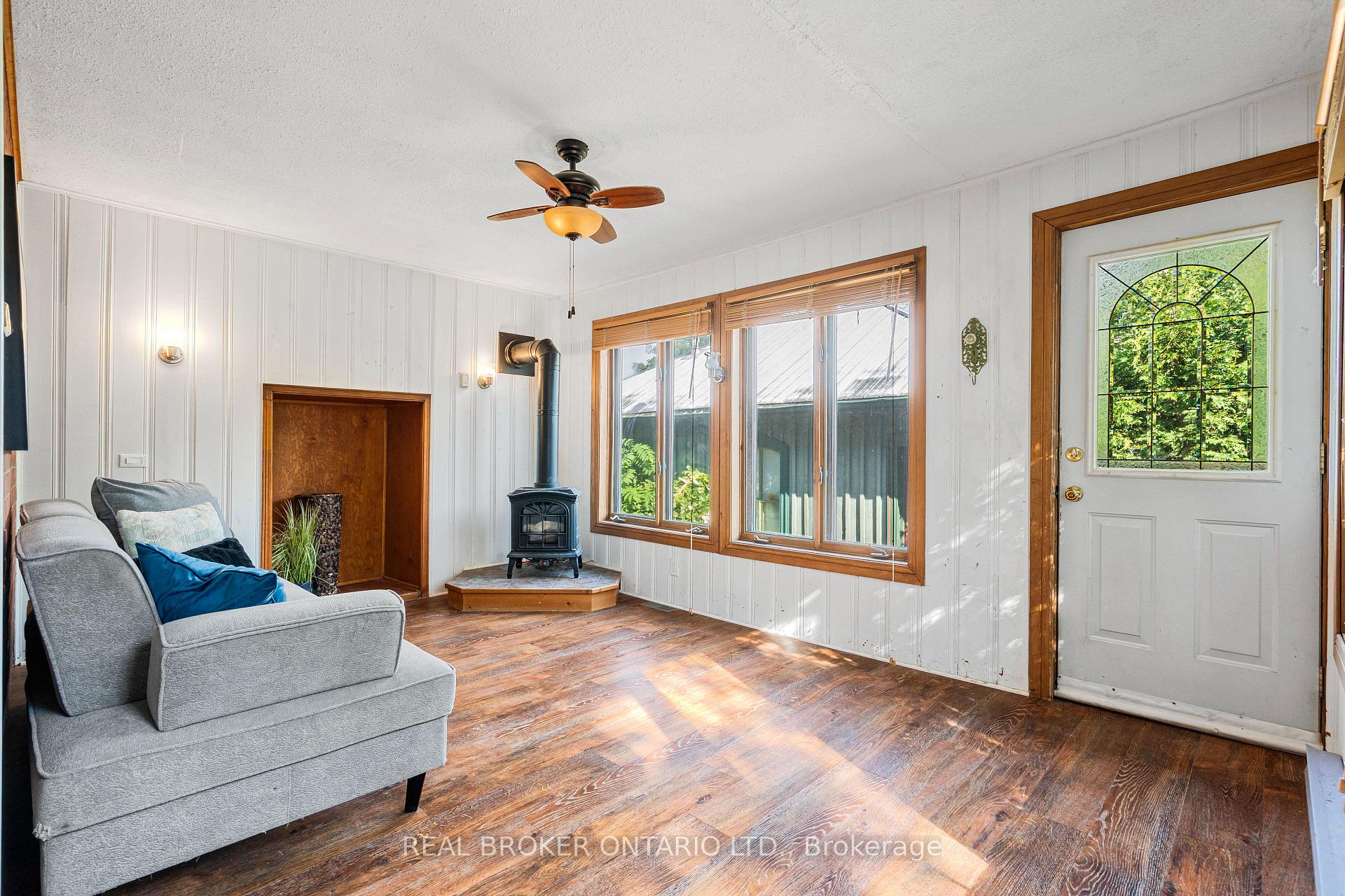 Photo 26 of 74 Lake Avenue W, Carleton Place, Carleton Place — HOMEH