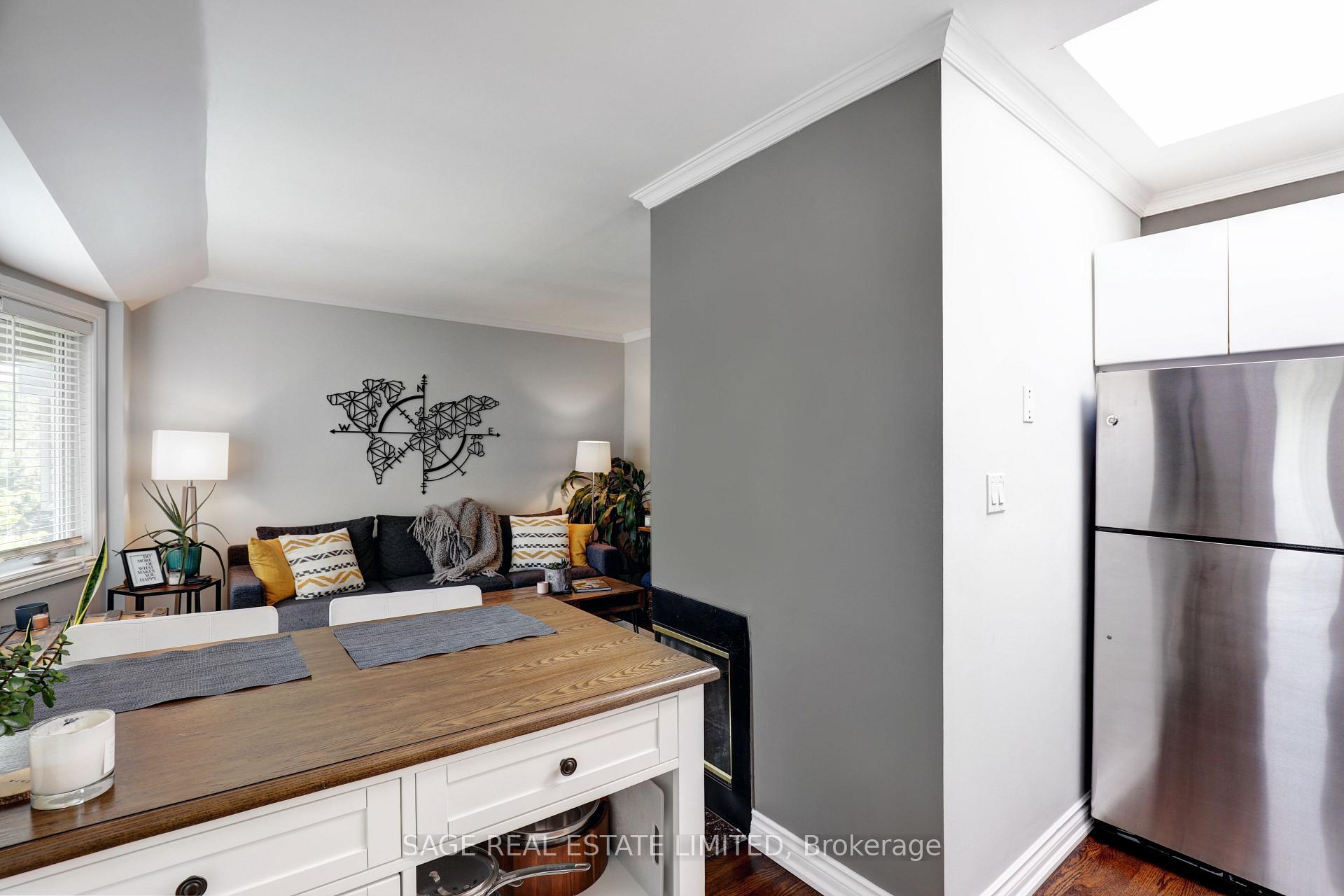 Photo 17 of Unit 301, 60 Kippendavie Avenue, Toronto, The Beaches — HOMEH