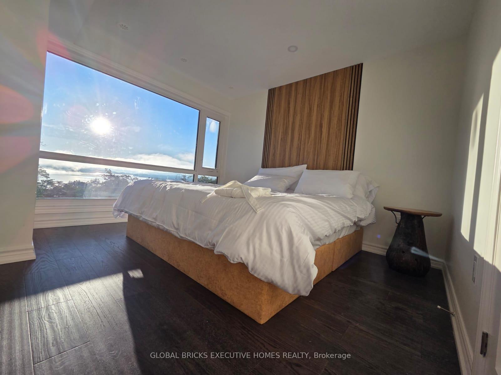 Photo 13 of Unit 2, 22 Chau ha Circle, Huntsville, Chaffey — HOMEH