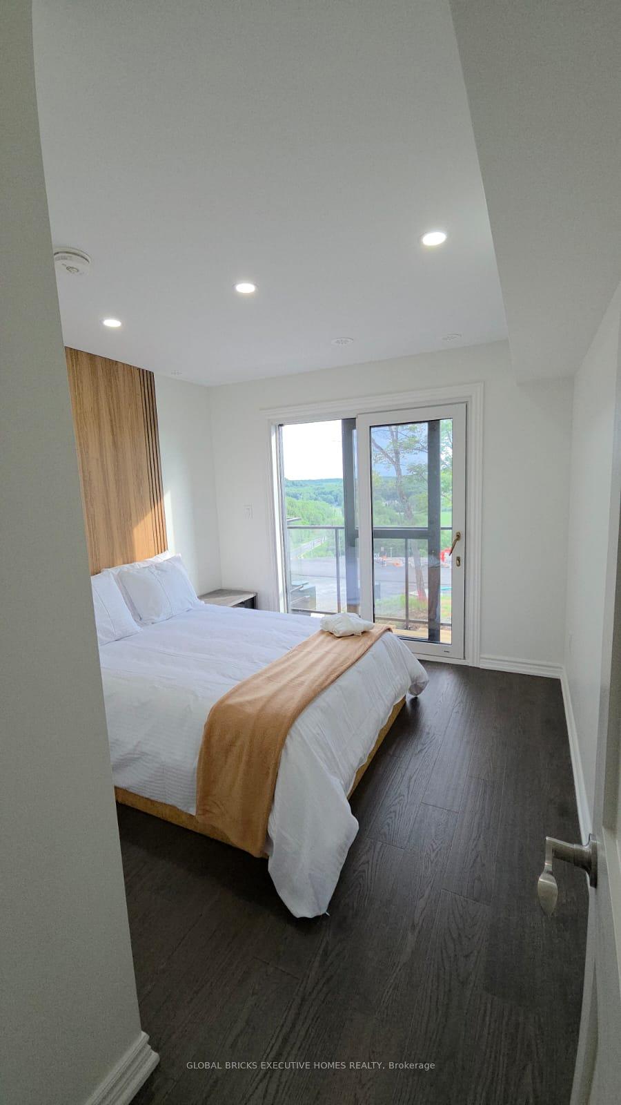 Photo 18 of Unit 2, 22 Chau ha Circle, Huntsville, Chaffey — HOMEH