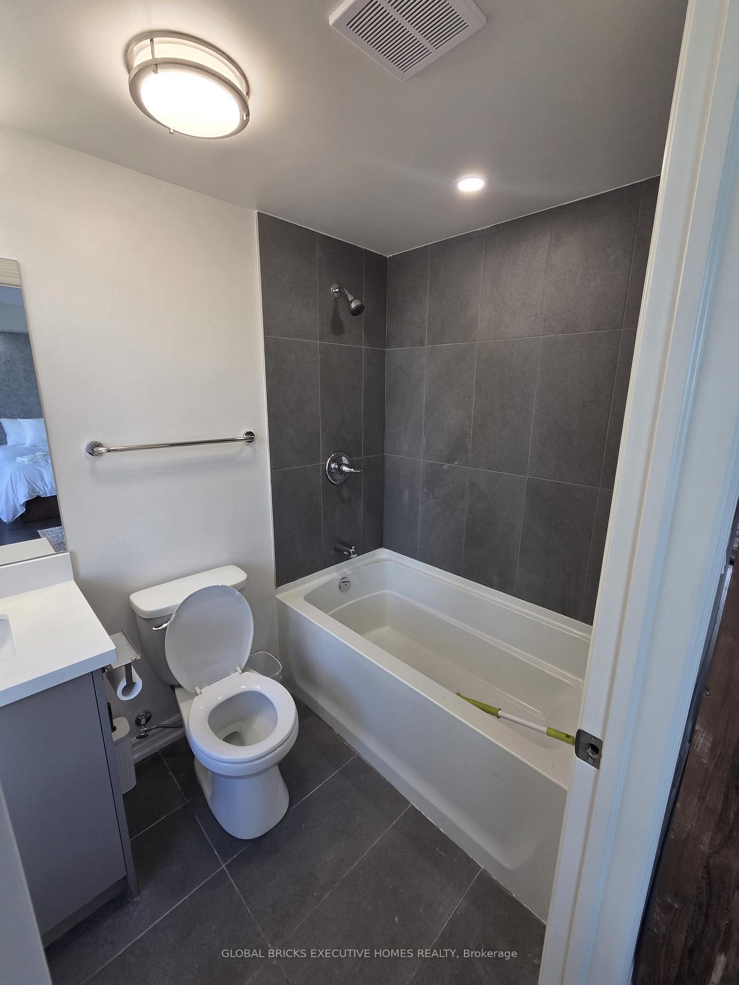 Photo 19 of Unit 2, 22 Chau ha Circle, Huntsville, Chaffey — HOMEH