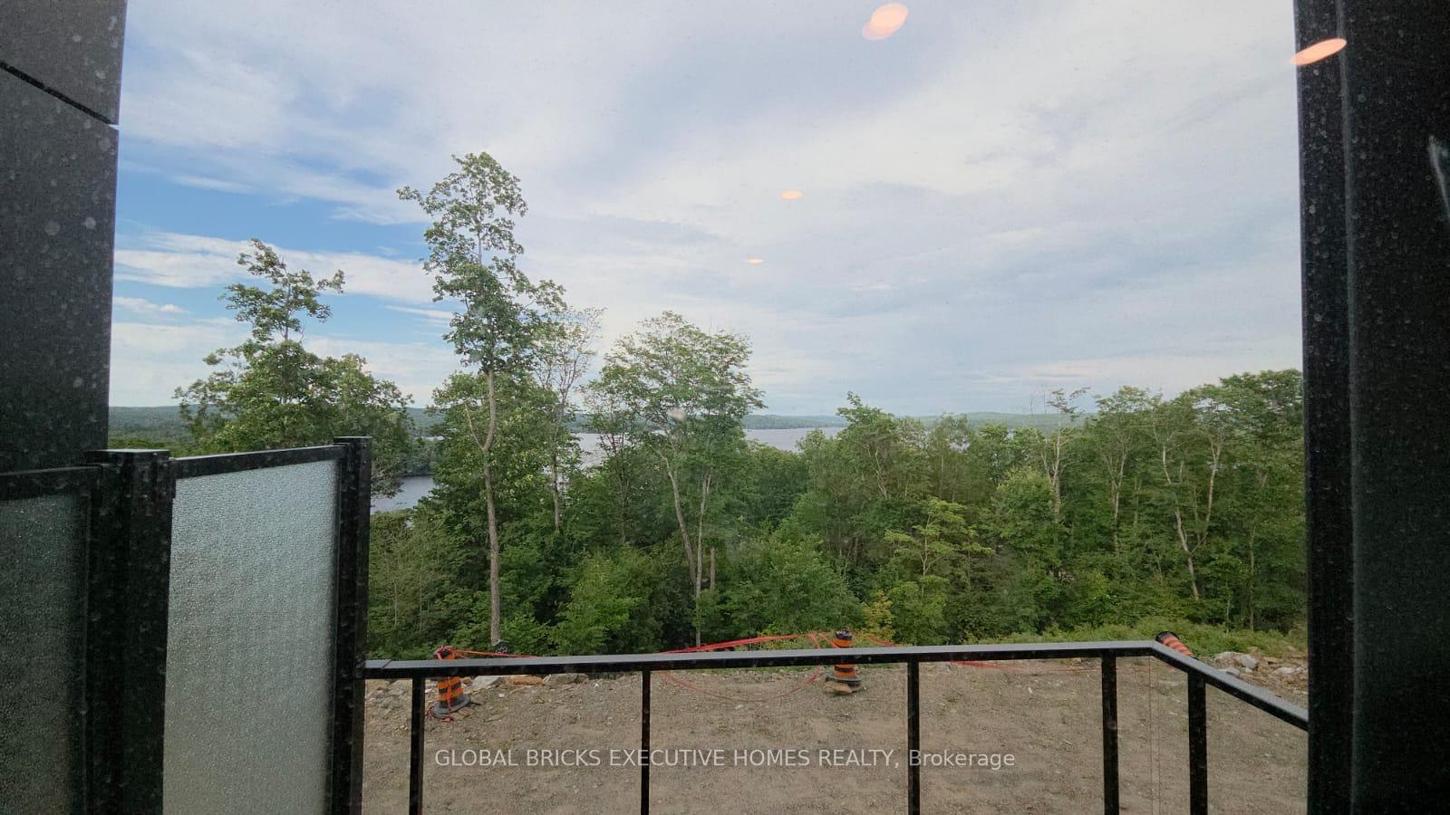Photo 21 of Unit 2, 22 Chau ha Circle, Huntsville, Chaffey — HOMEH