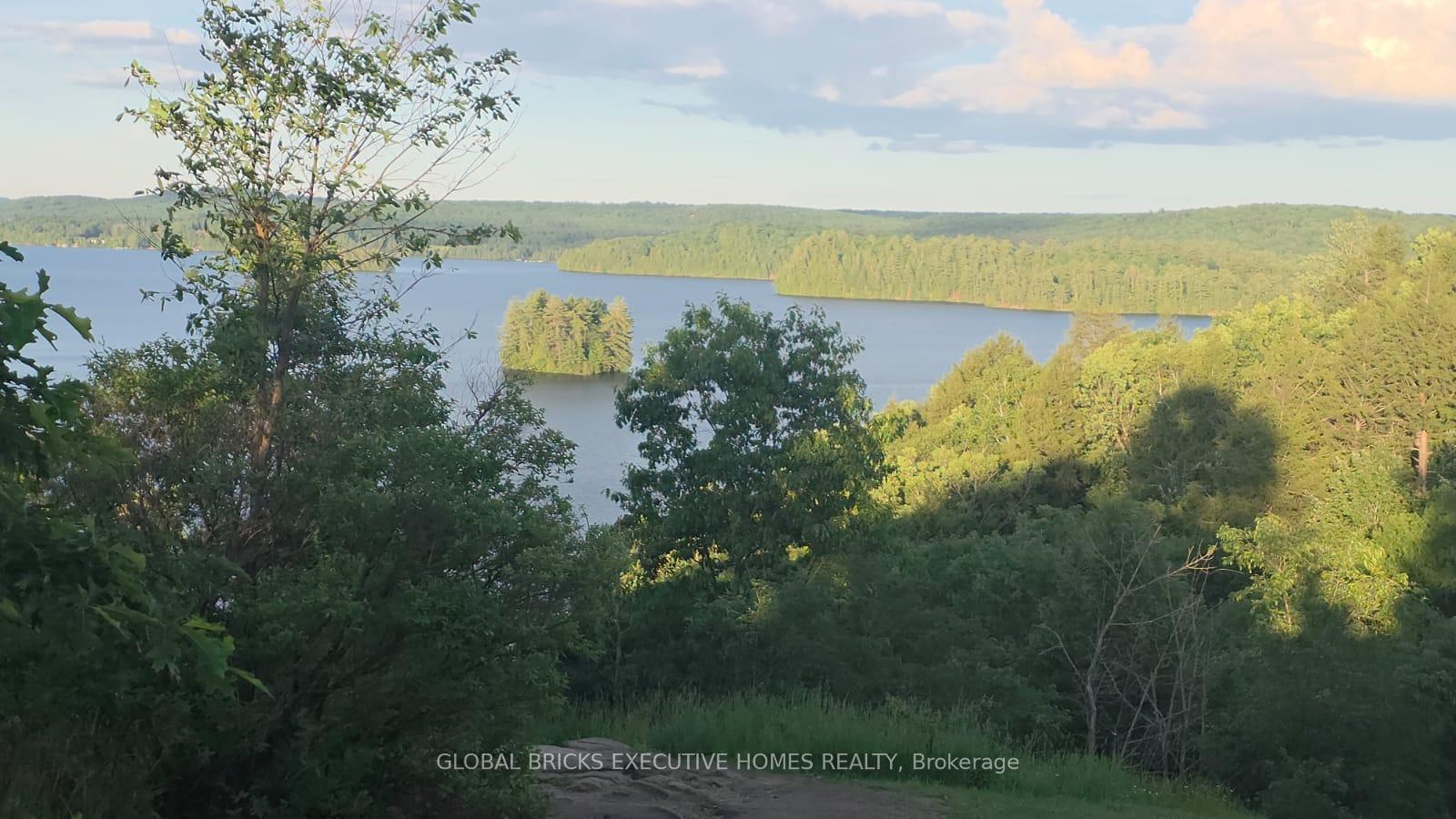 Photo 32 of Unit 2, 22 Chau ha Circle, Huntsville, Chaffey — HOMEH