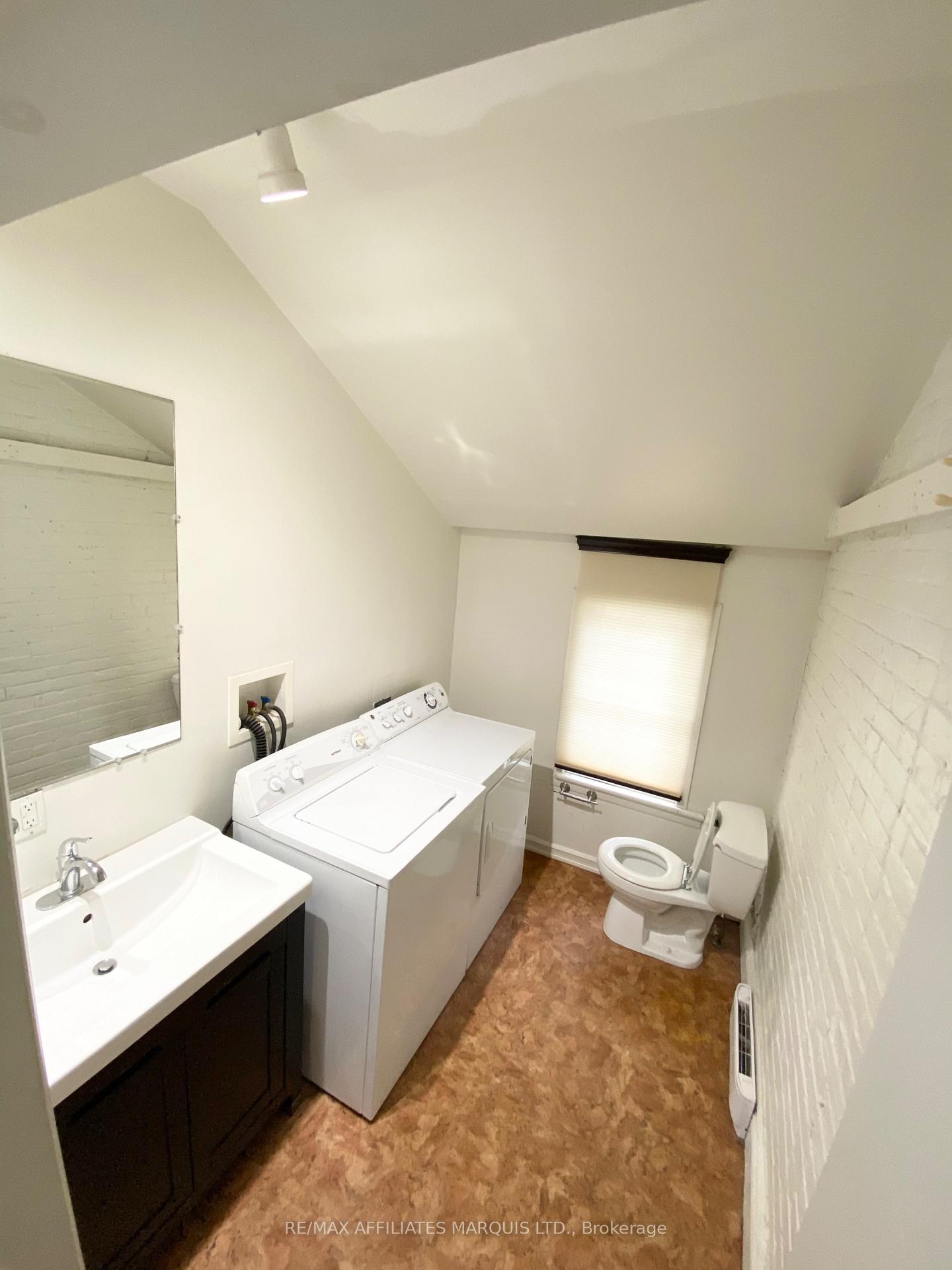 Photo 15 of 230 - 234 Bedford Street, Cornwall, Cornwall — HOMEH