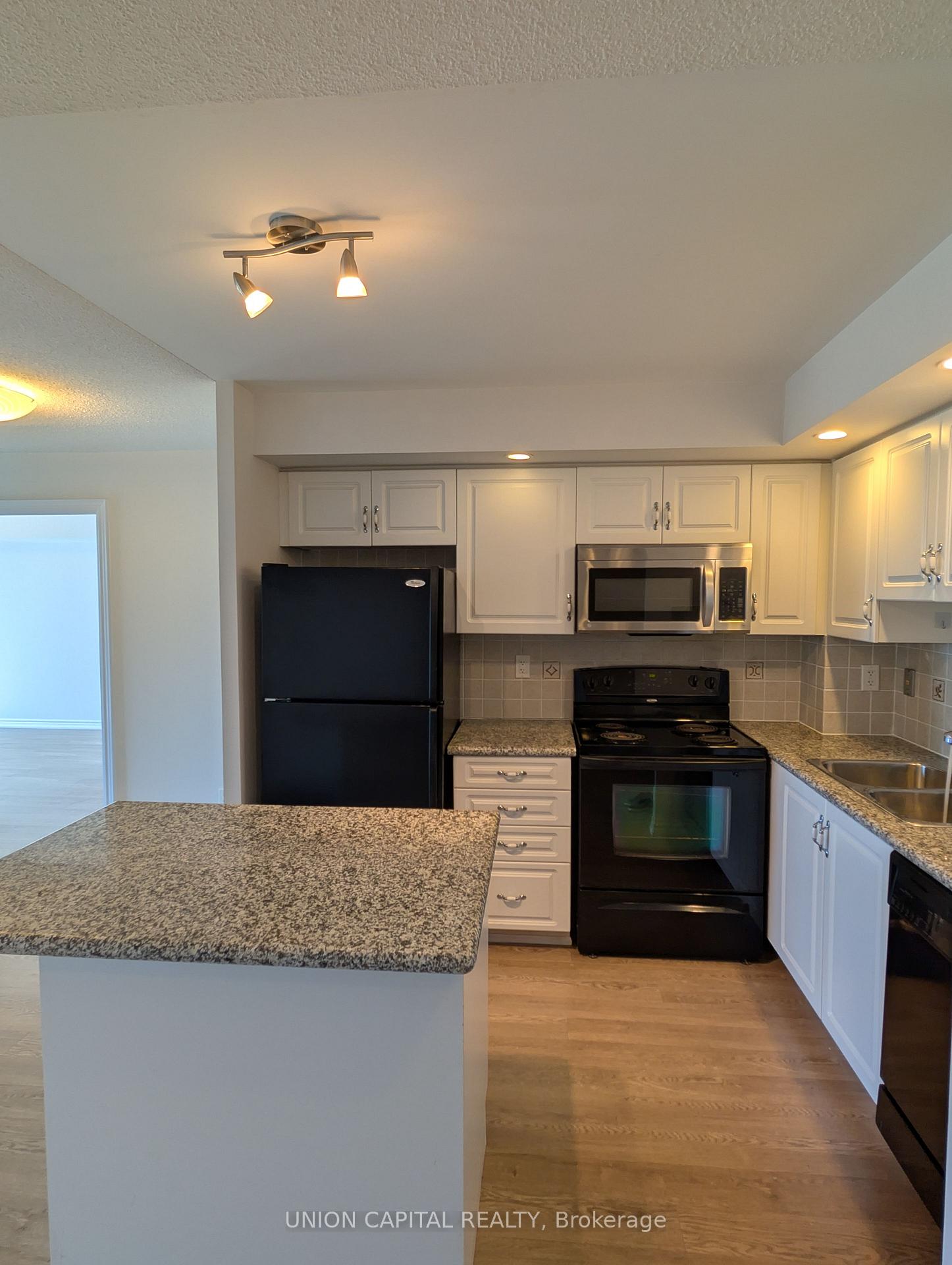 Photo 3 of Unit 1133, 33 Cox Boulevard, Markham, Unionville — HOMEH