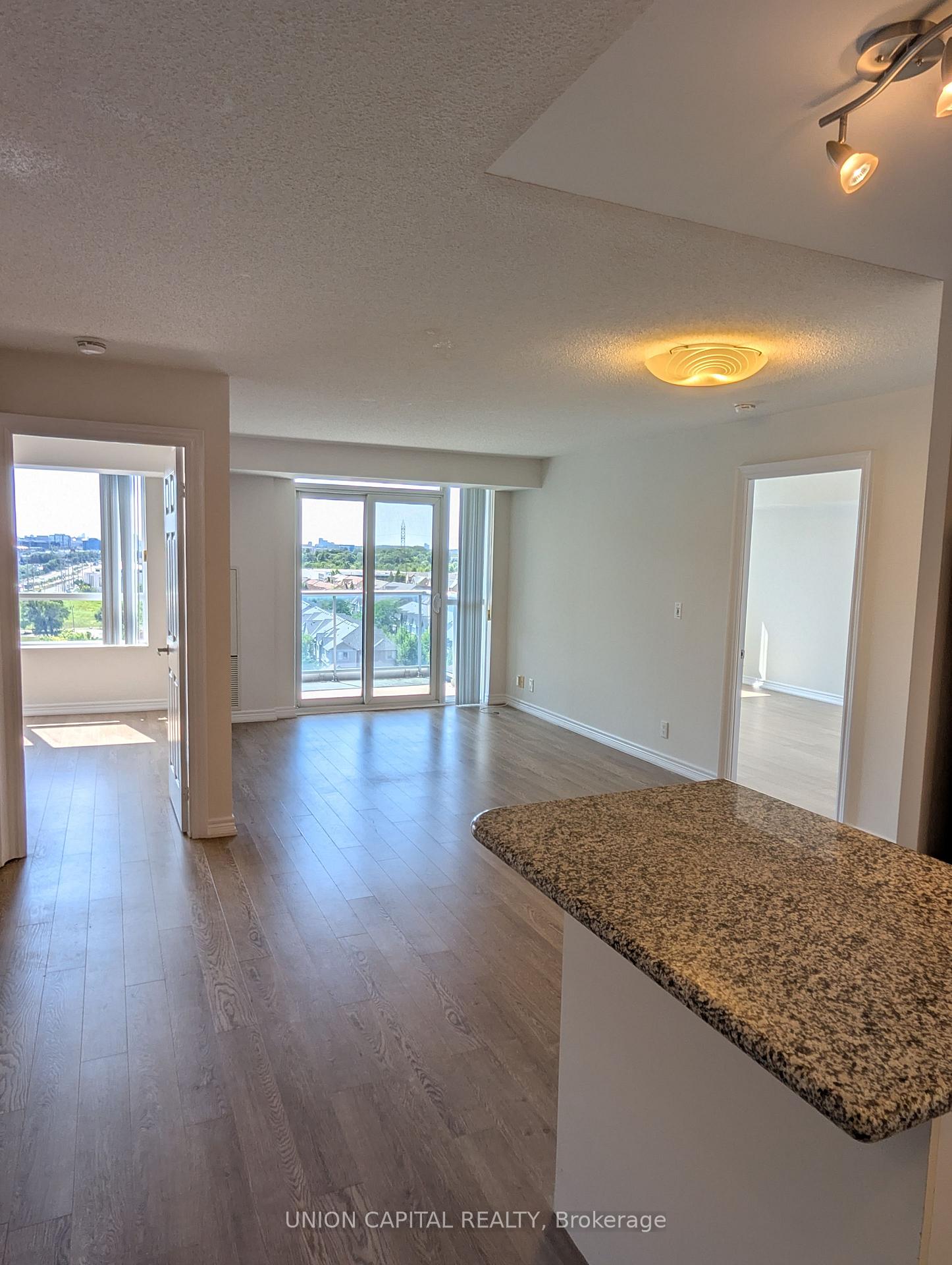 Photo 5 of Unit 1133, 33 Cox Boulevard, Markham, Unionville — HOMEH
