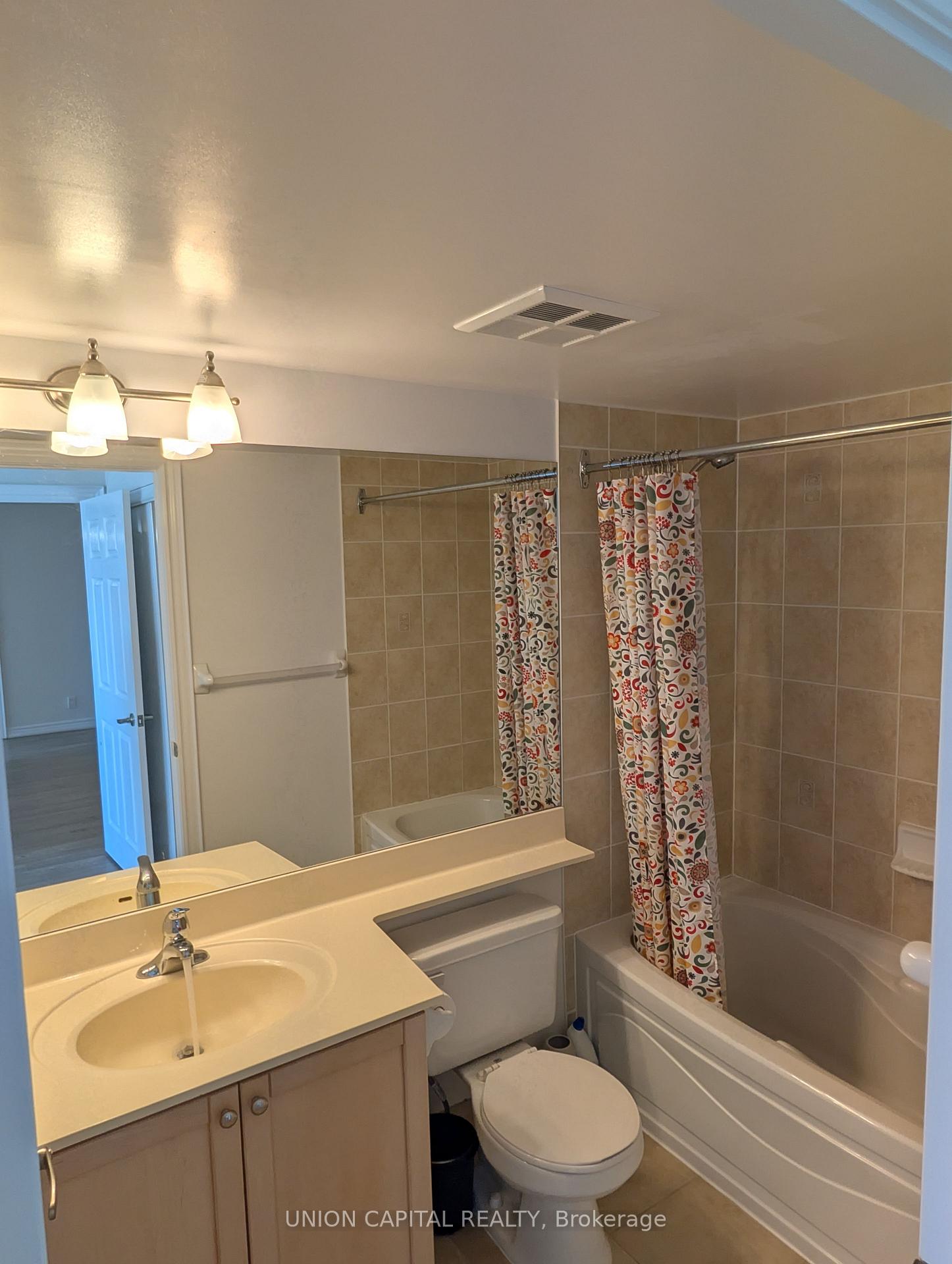 Photo 21 of Unit 1133, 33 Cox Boulevard, Markham, Unionville — HOMEH