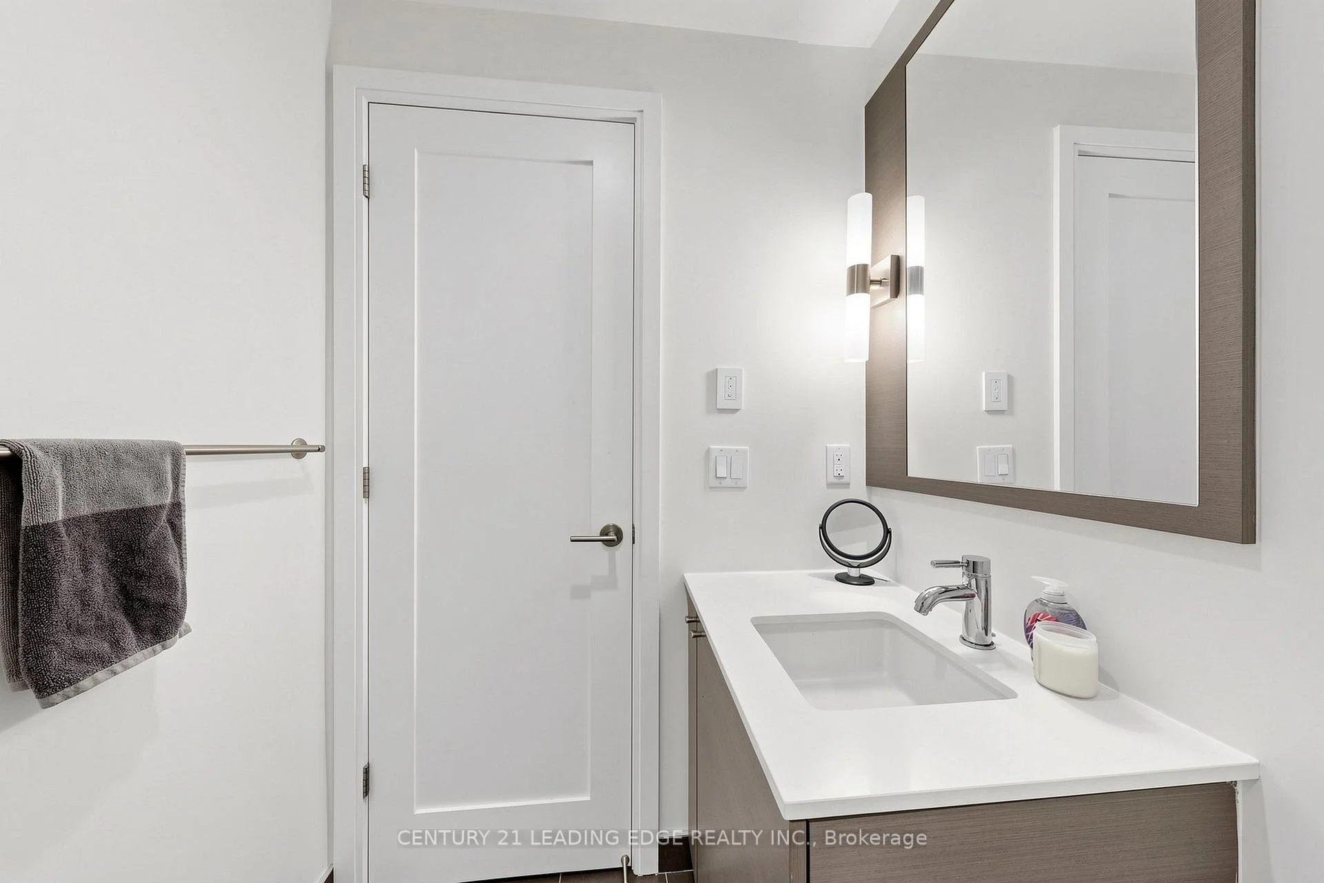 Photo 17 of Unit 510, 55 Front Street E, Toronto, Waterfront Communities — HOMEH