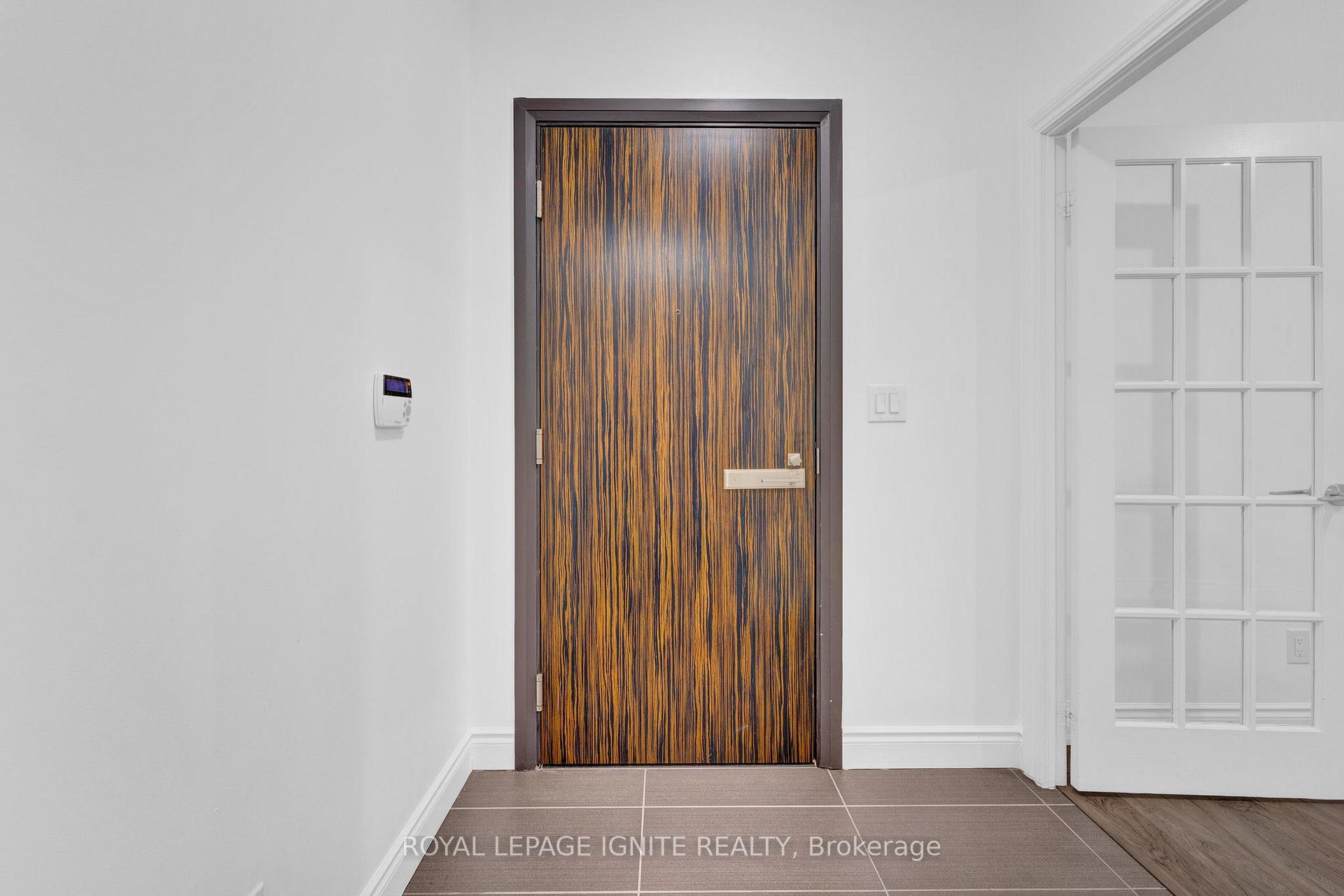 Photo 4 of Unit 102, 277 South Park Road, Markham, Commerce Valley — HOMEH