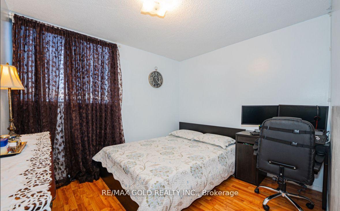 Photo 25 of Unit 2107, 330 Dixon Road, Etobicoke, Kingsview Village-The Westway — HOMEH