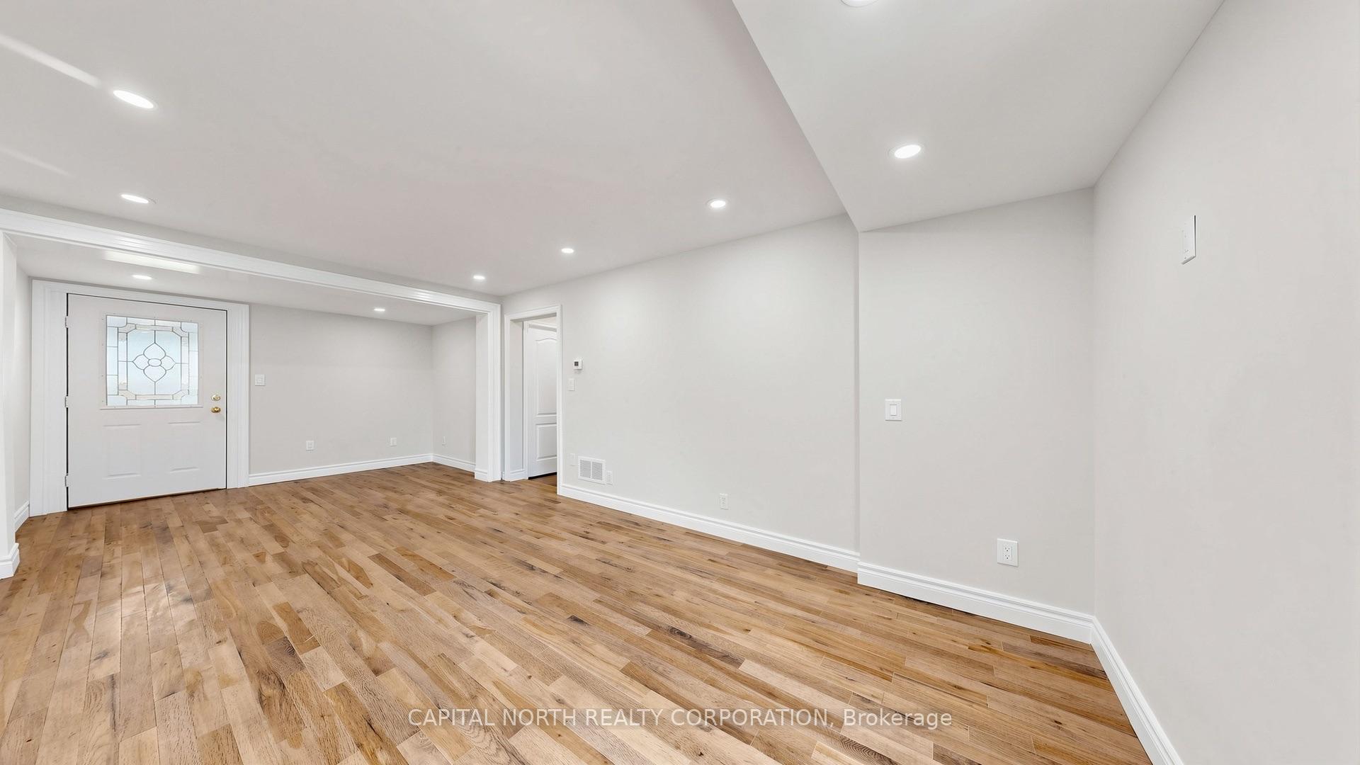Photo 5 of 64 Machell Avenue, Aurora, Aurora Village — HOMEH