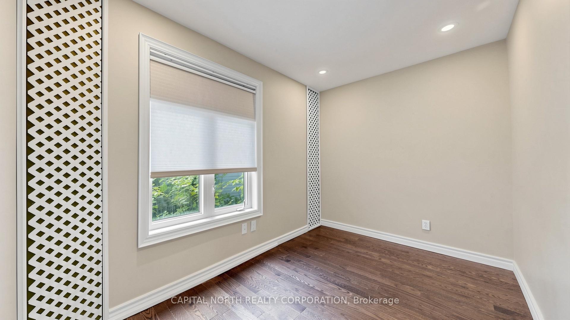 Photo 13 of 64 Machell Avenue, Aurora, Aurora Village — HOMEH