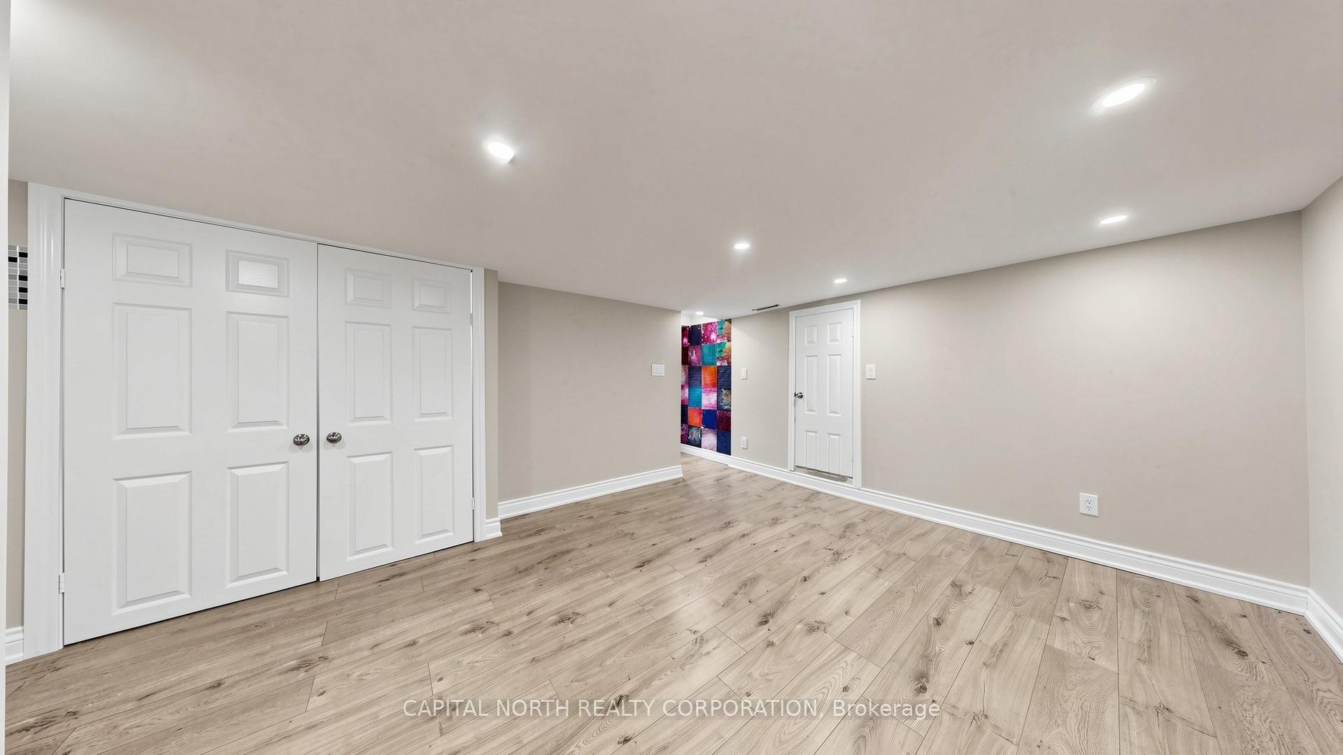 Photo 29 of 64 Machell Avenue, Aurora, Aurora Village — HOMEH