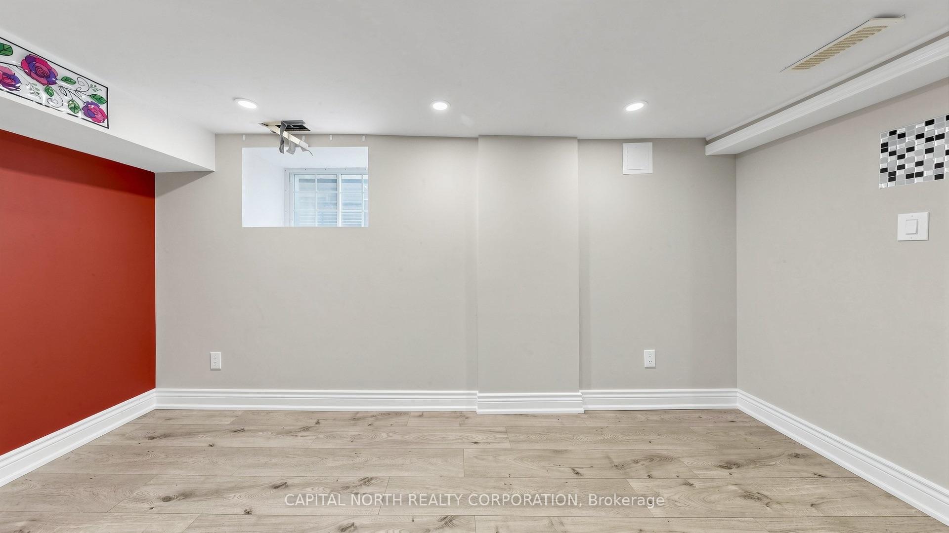 Photo 33 of 64 Machell Avenue, Aurora, Aurora Village — HOMEH