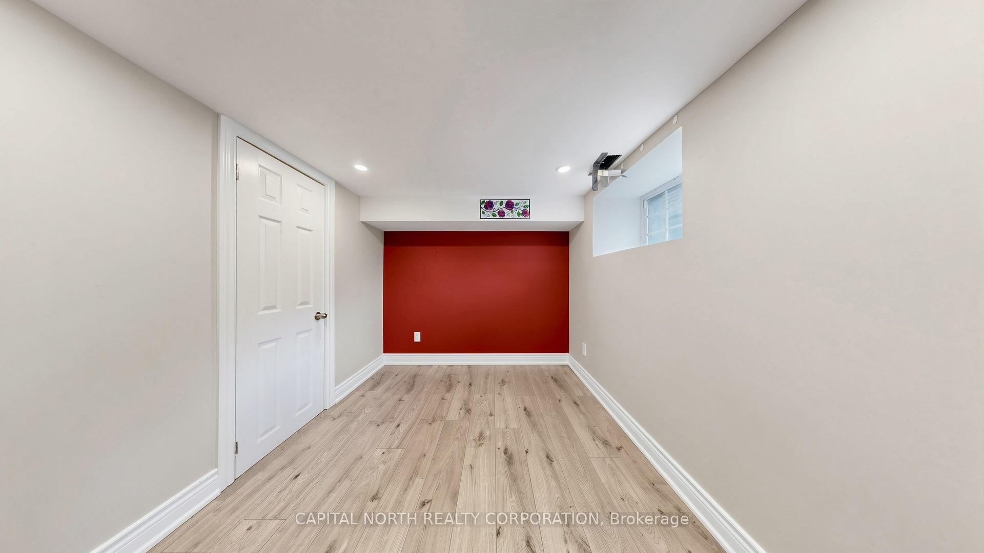 Photo 34 of 64 Machell Avenue, Aurora, Aurora Village — HOMEH