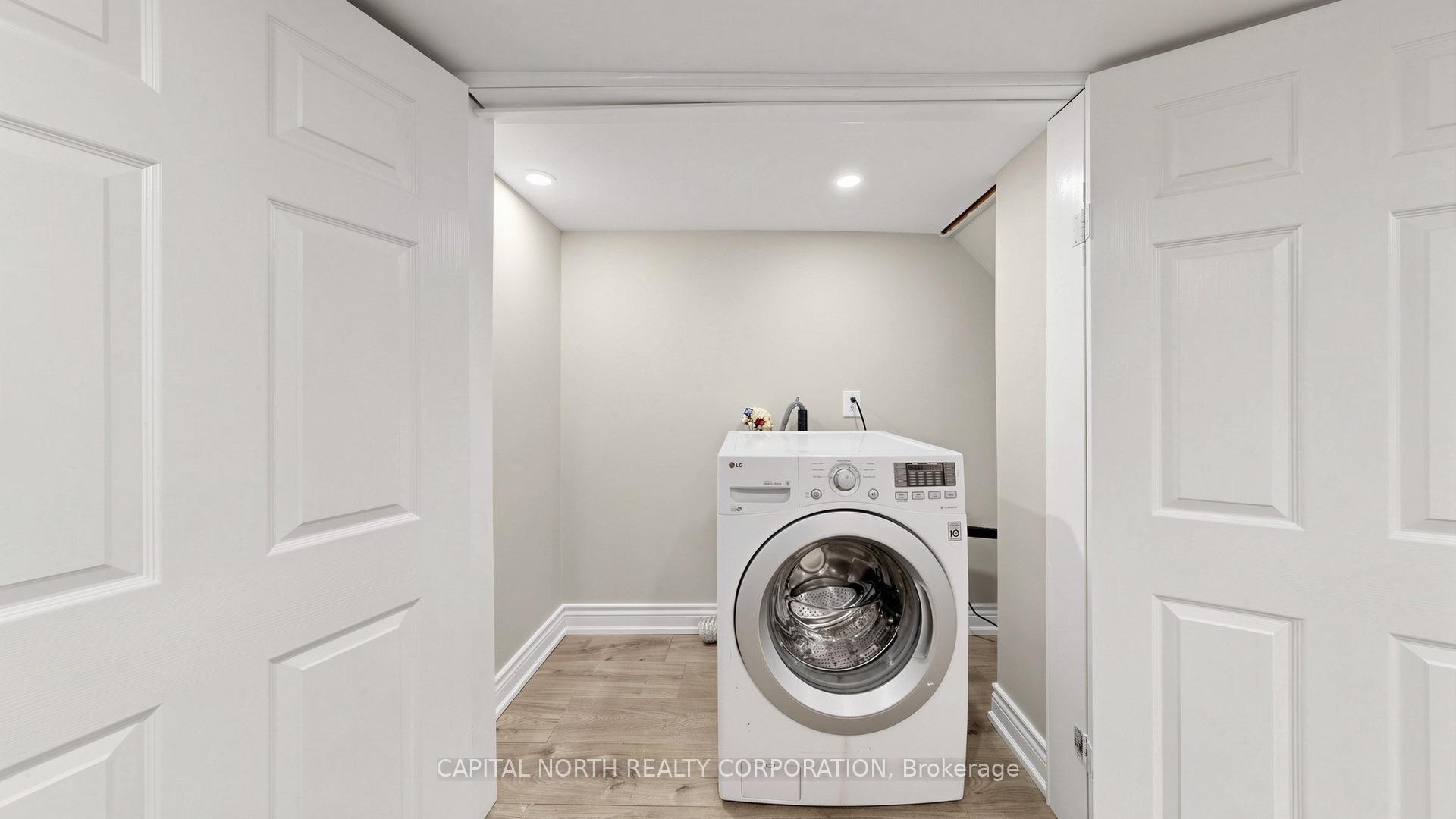 Photo 36 of 64 Machell Avenue, Aurora, Aurora Village — HOMEH