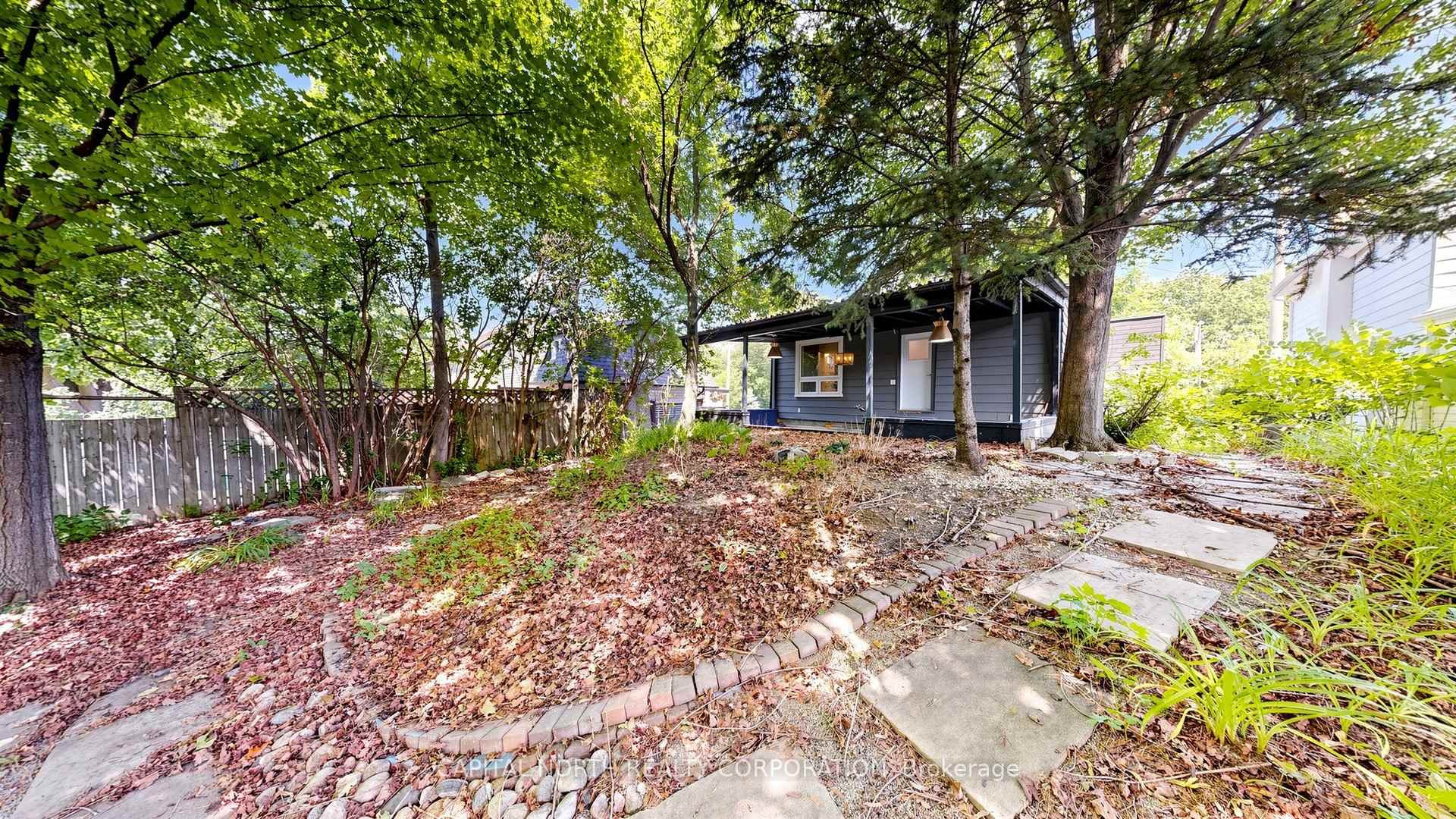 Photo 38 of 64 Machell Avenue, Aurora, Aurora Village — HOMEH