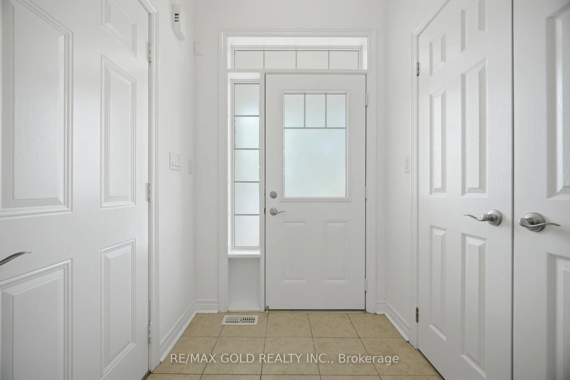 Photo 5 of 29 Aspenview Avenue, Caledon, Rural Caledon — HOMEH