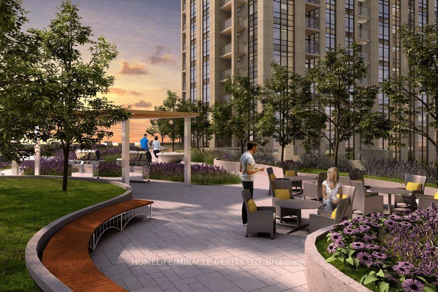 Photo 1 of Unit PH02, 9085 Jane Street, Vaughan, Concord — HOMEH