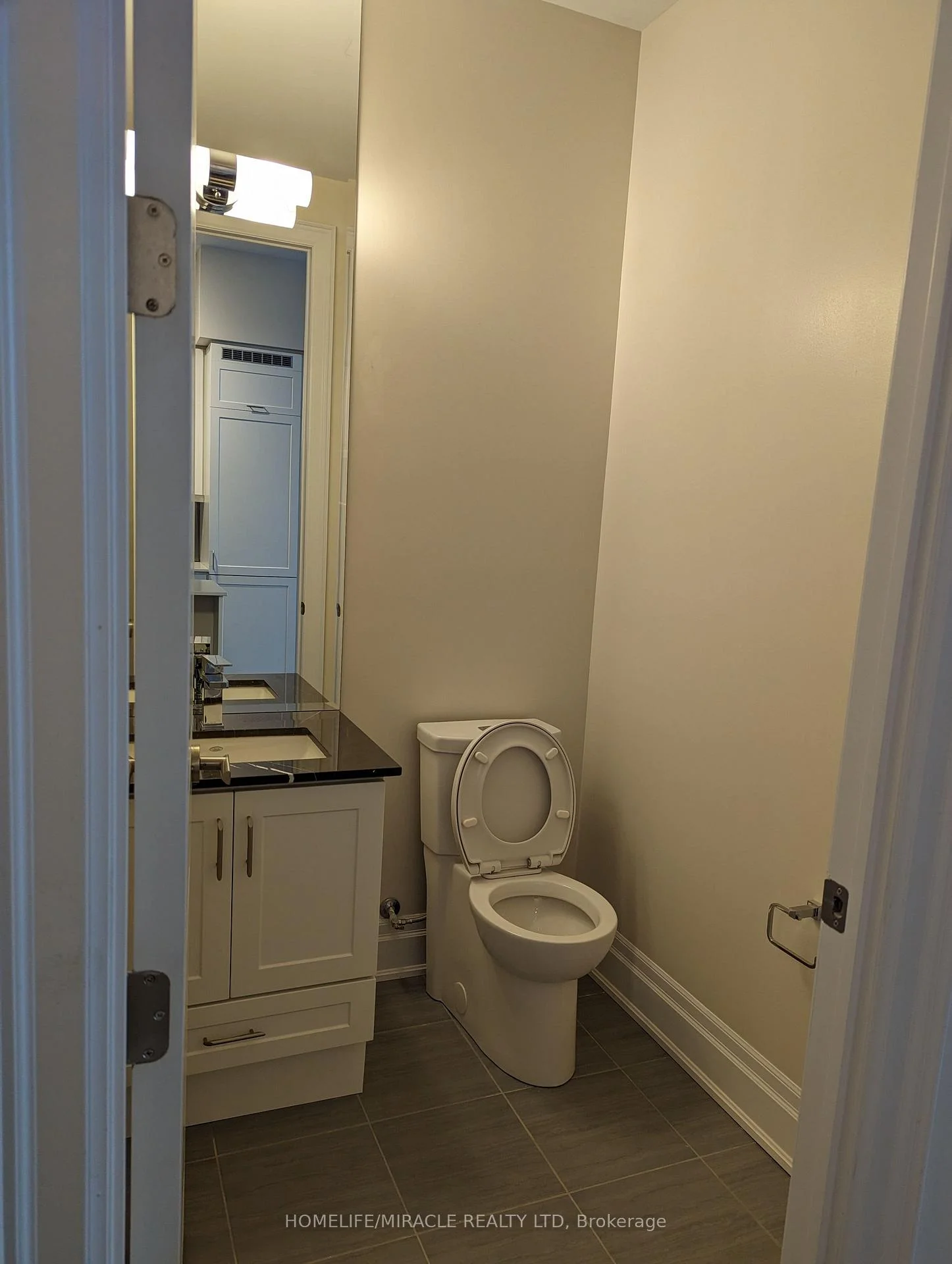 Photo 17 of Unit PH02, 9085 Jane Street, Vaughan, Concord — HOMEH
