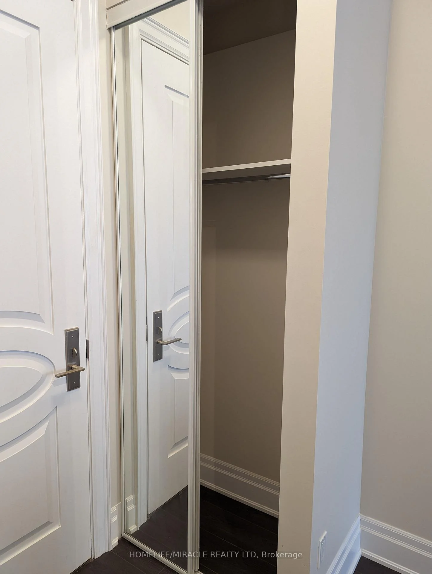 Photo 21 of Unit PH02, 9085 Jane Street, Vaughan, Concord — HOMEH