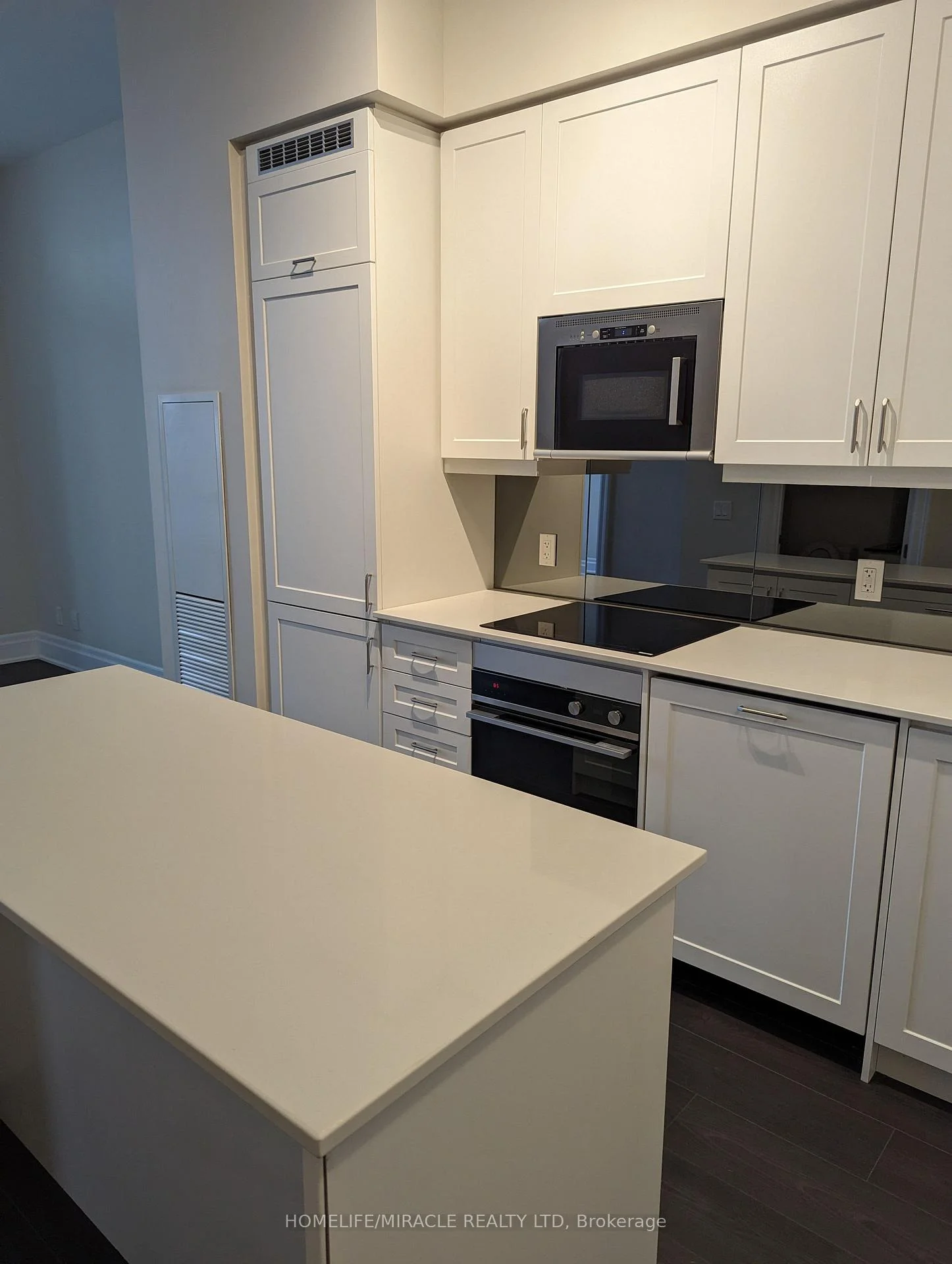 Photo 26 of Unit PH02, 9085 Jane Street, Vaughan, Concord — HOMEH