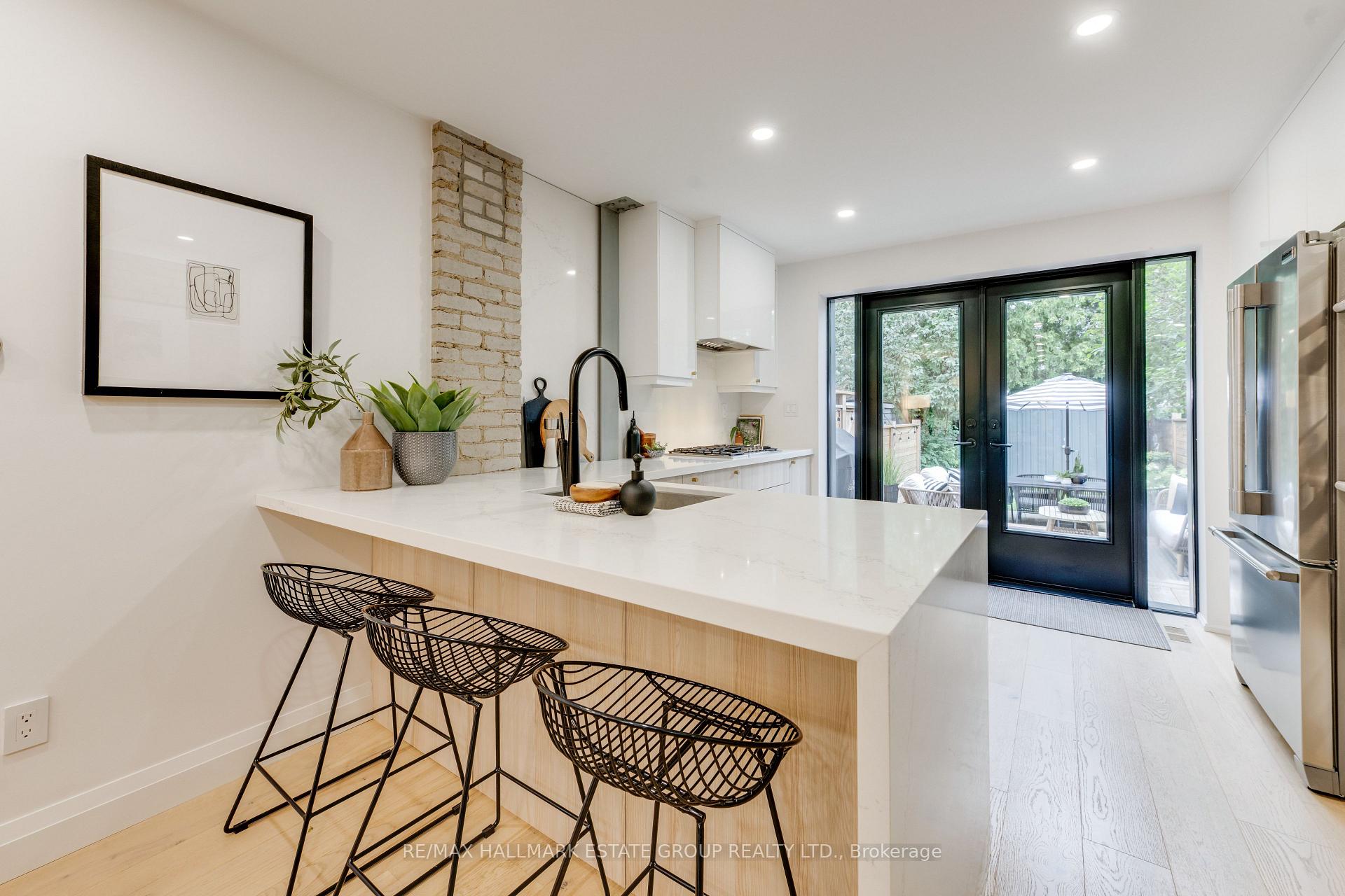 Photo 11 of 664 Rhodes Avenue, Toronto, Greenwood-Coxwell — HOMEH