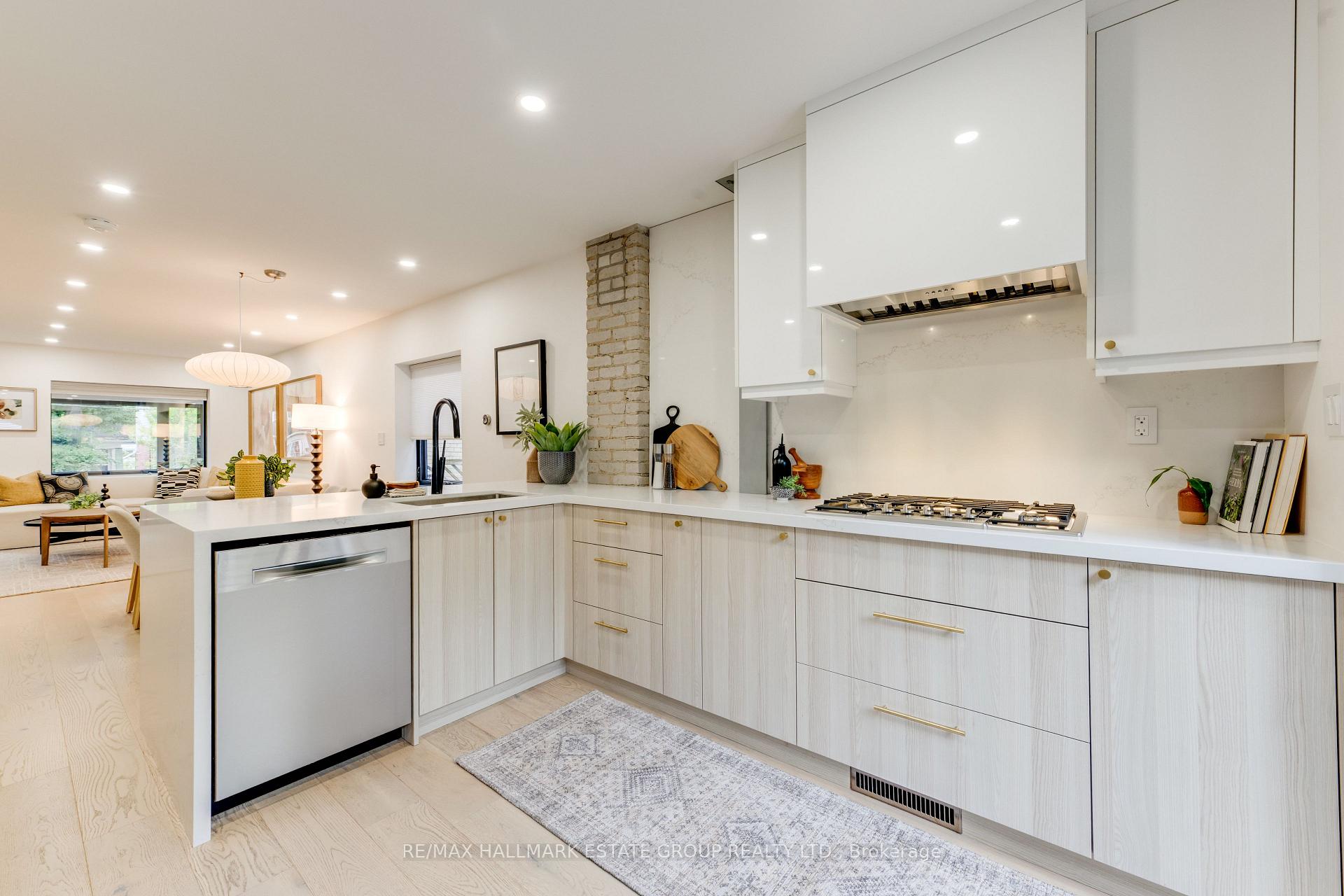 Photo 15 of 664 Rhodes Avenue, Toronto, Greenwood-Coxwell — HOMEH