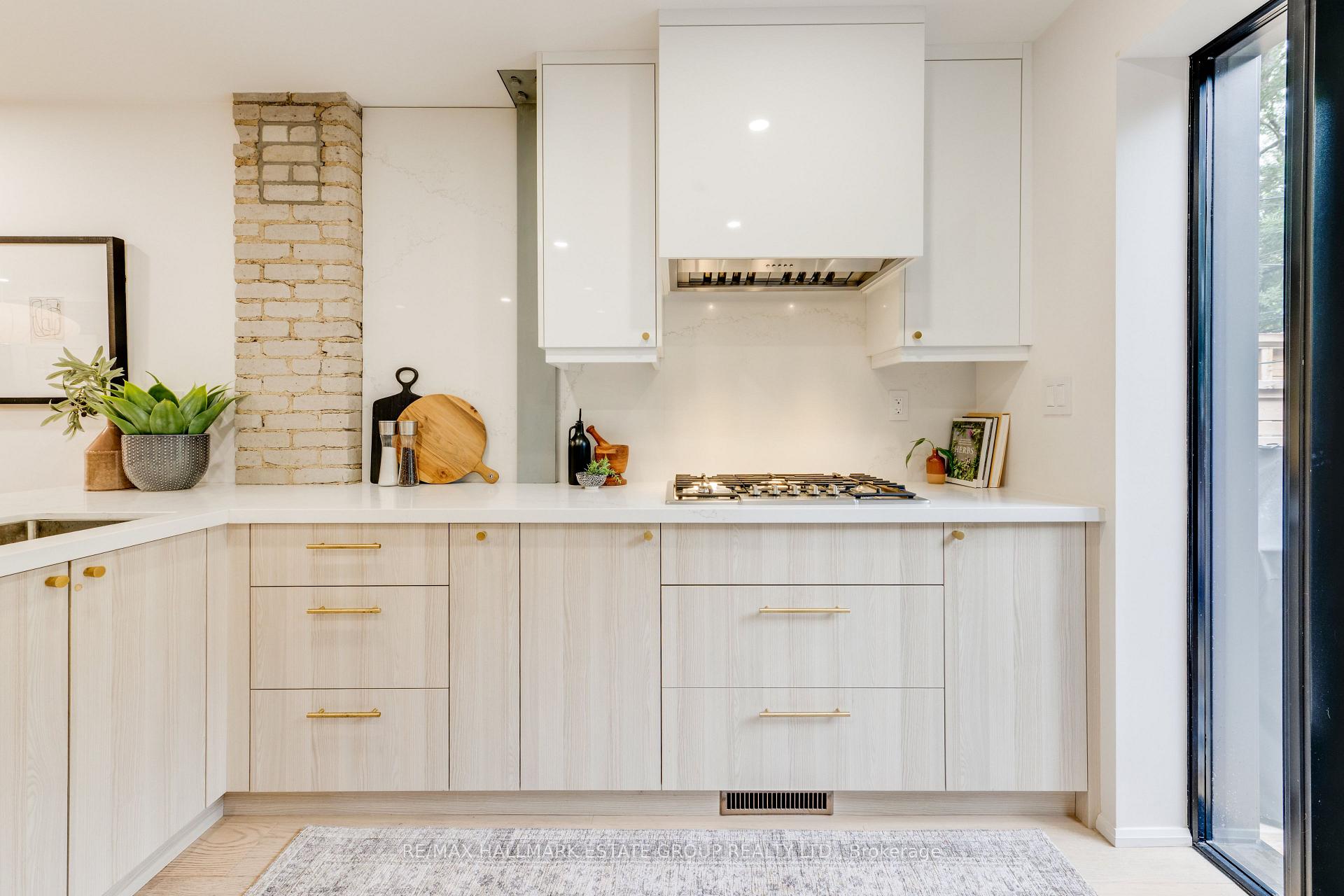 Photo 16 of 664 Rhodes Avenue, Toronto, Greenwood-Coxwell — HOMEH